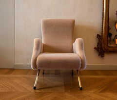 Vintage-Loungesessel, Italien, 1950er Jahre, neu gepolstert mit Samt-Mohair-Mohair-Stoff von Pierre Frey