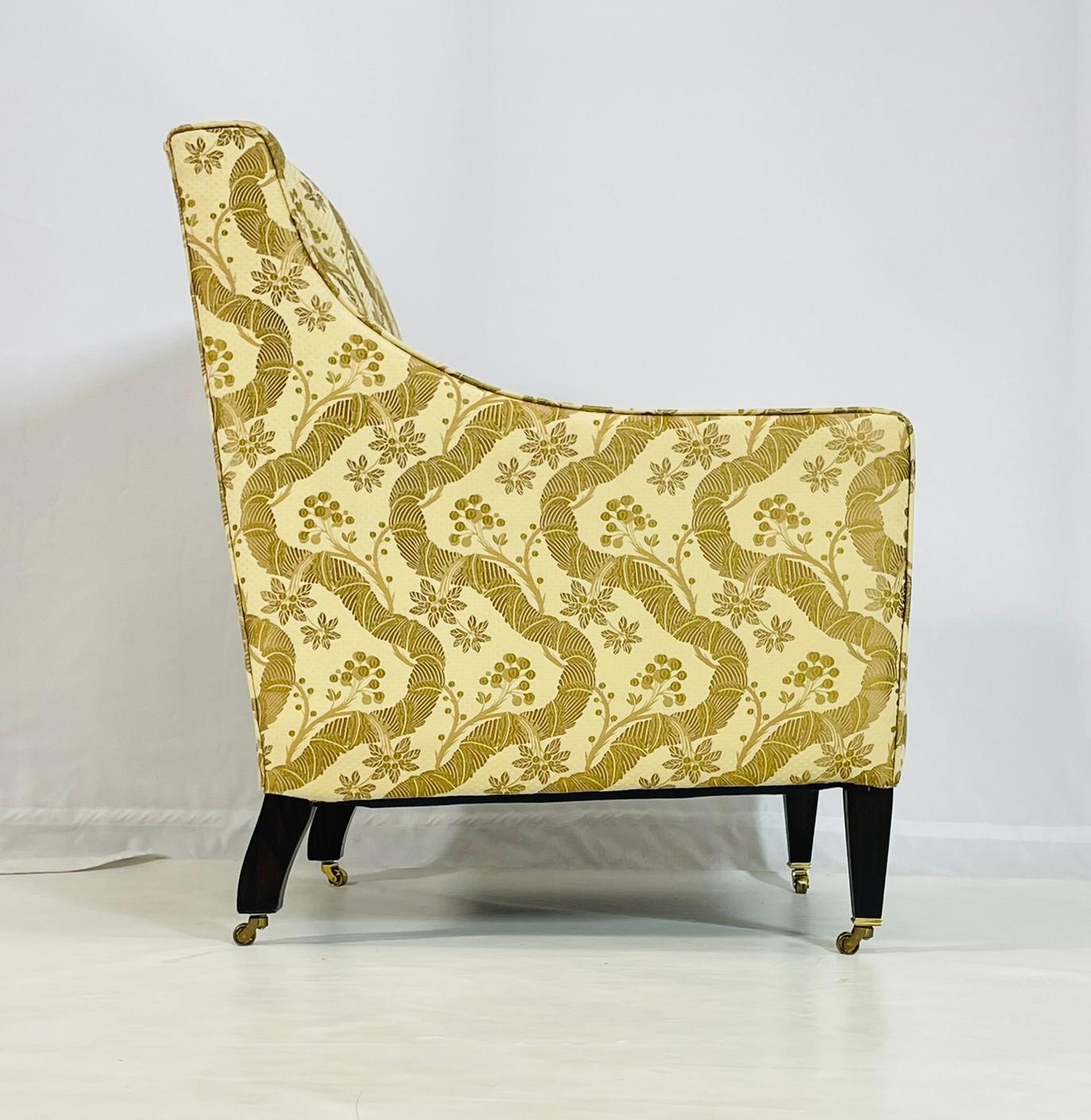 Vintage Lounge Chair Made in England by George Smith In Good Condition For Sale In Los Angeles, CA