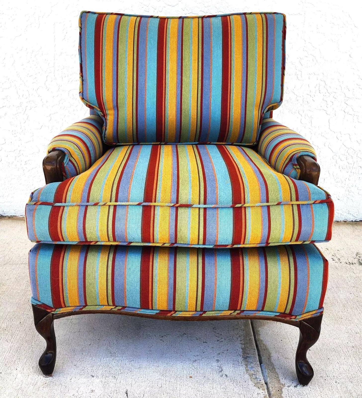 Vintage Lounge Chair New Upholstery In Good Condition For Sale In Lake Worth, FL