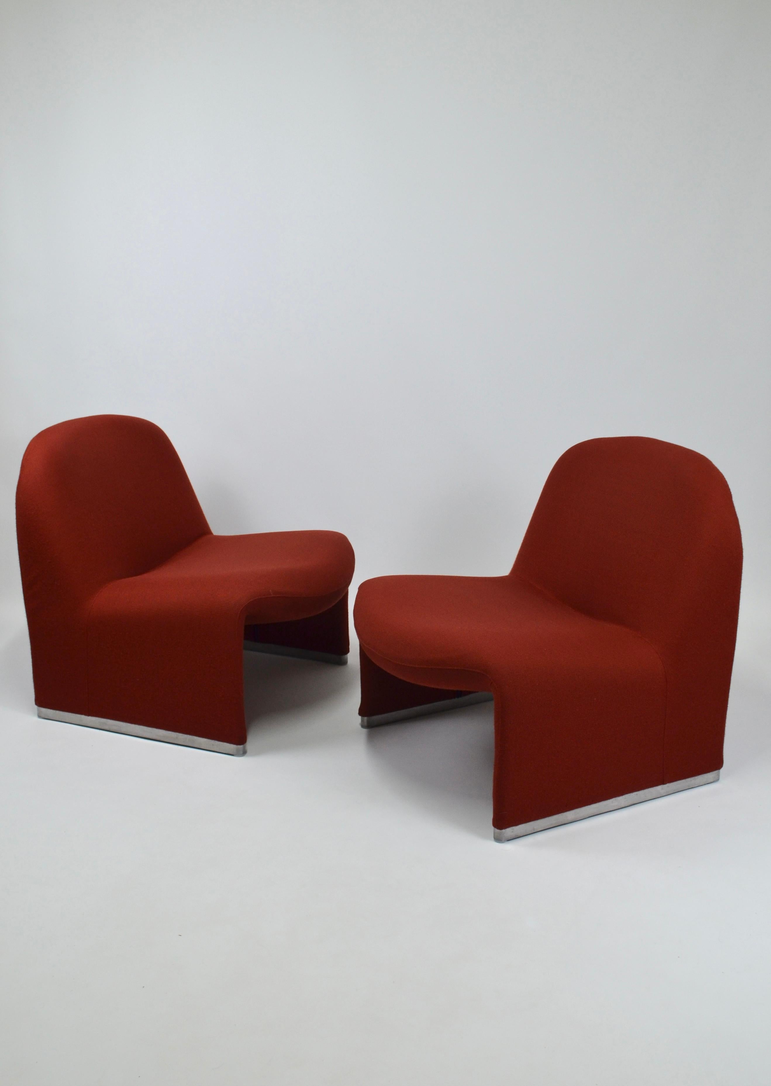 Late 20th Century Vintage Lounge Chairs by Giancarlo Piretti for Anonima Castelli, 1970s, Set of 2 For Sale
