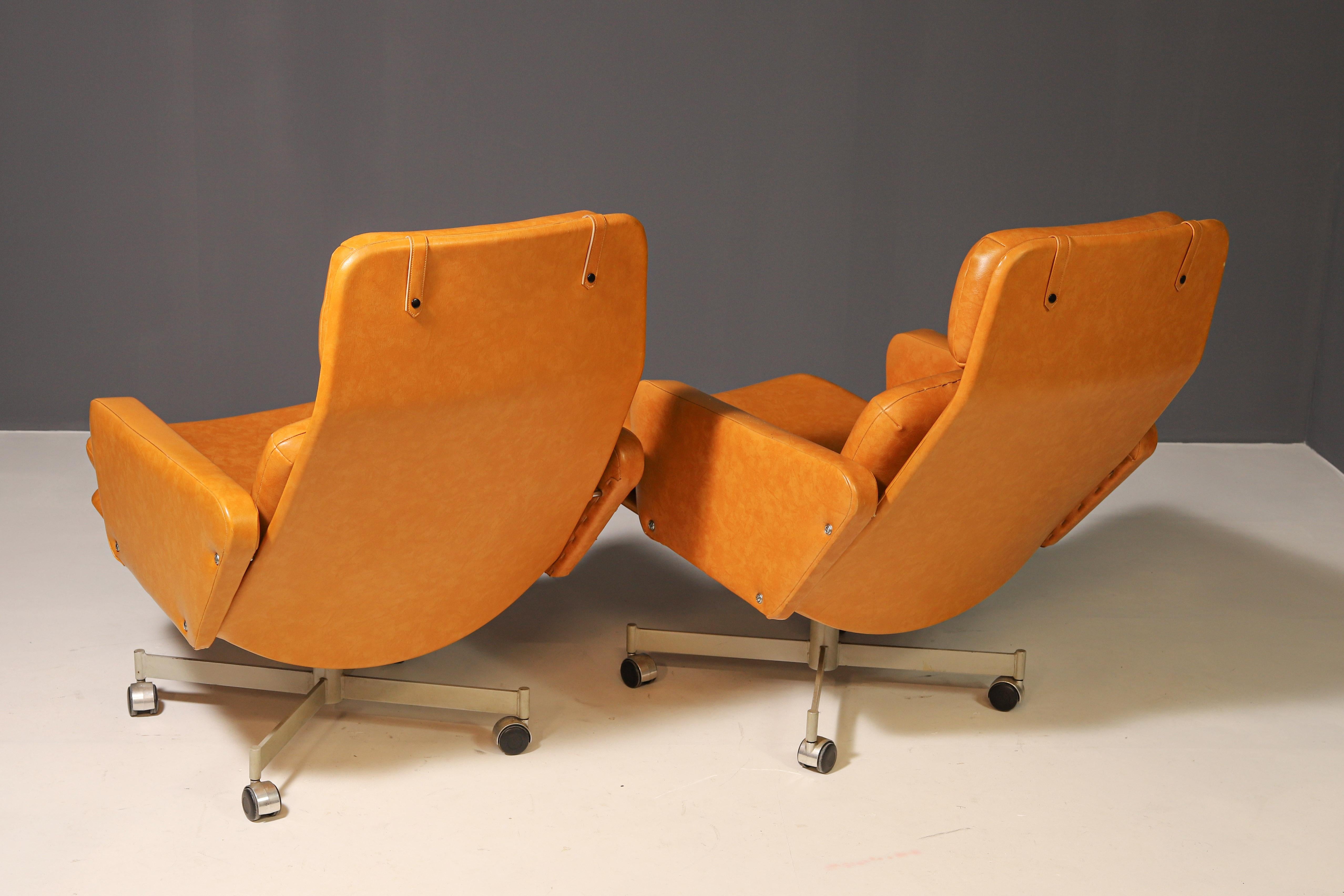 20th Century Vintage Lounge Chairs by Kovona  Czechoslovakia, 1970s For Sale