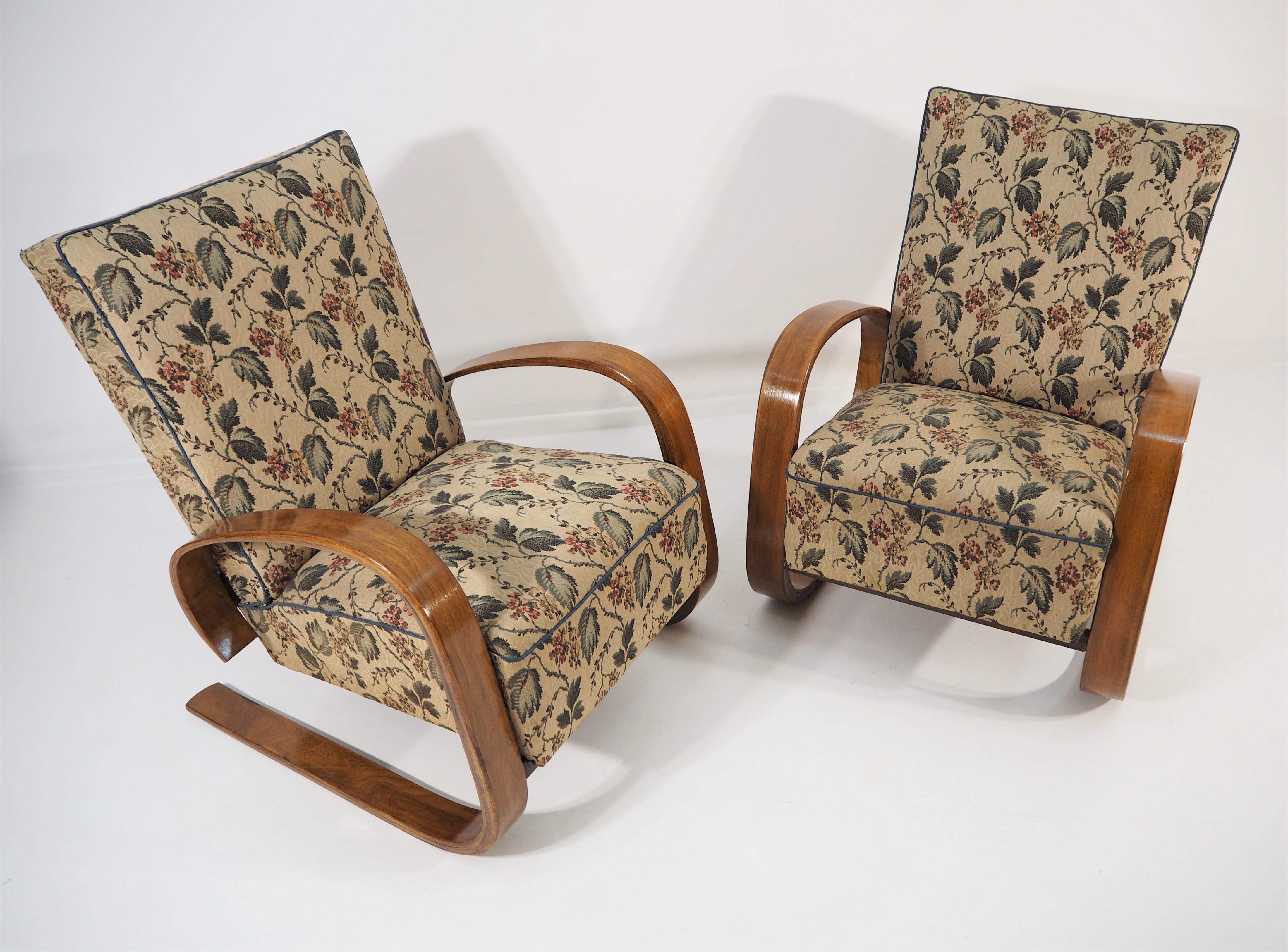 Vintage Lounge Chairs by Miroslav Navratil, 1930s, Set of 2 For Sale 7