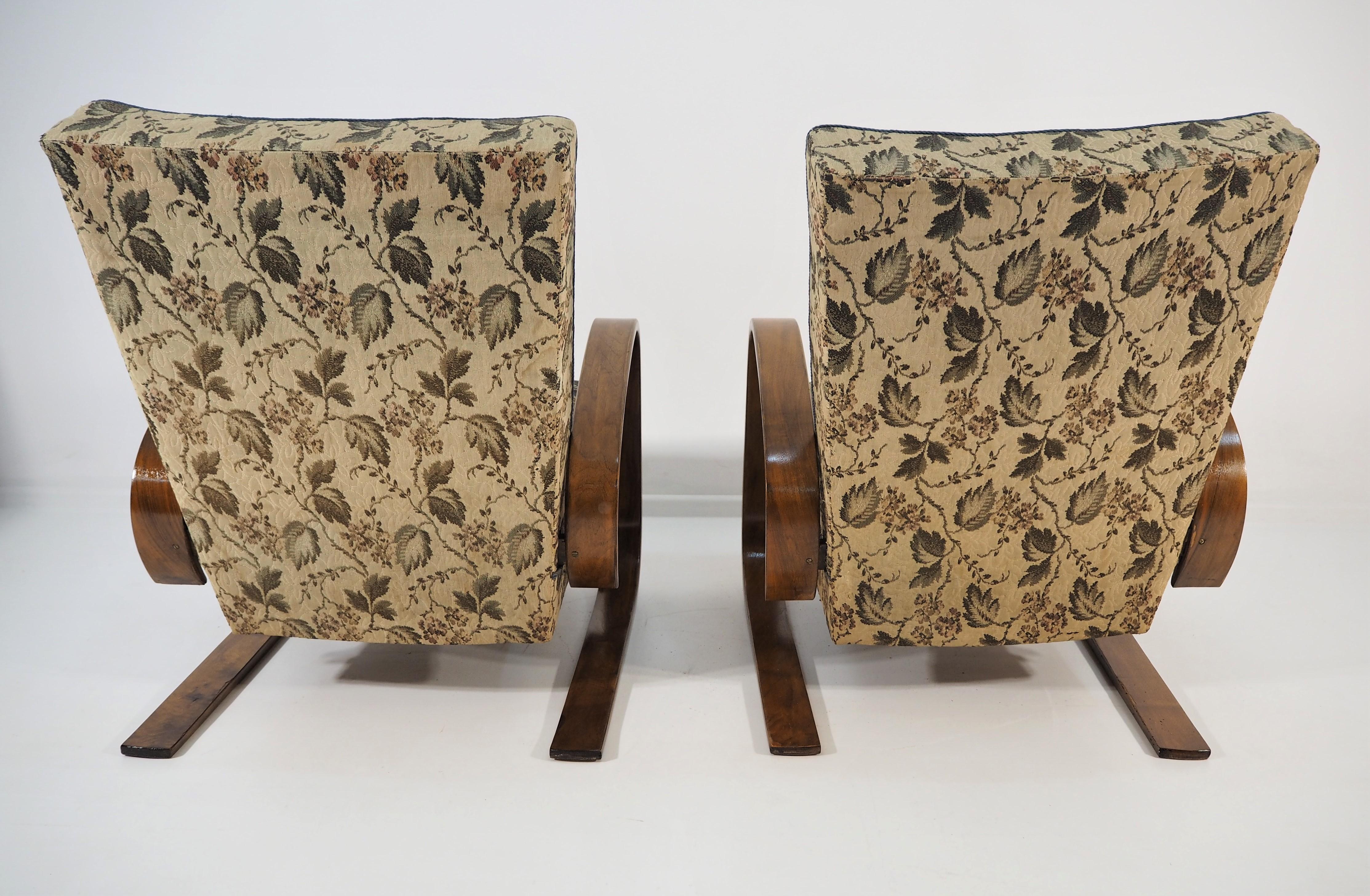 Vintage Lounge Chairs by Miroslav Navratil, 1930s, Set of 2 For Sale 1