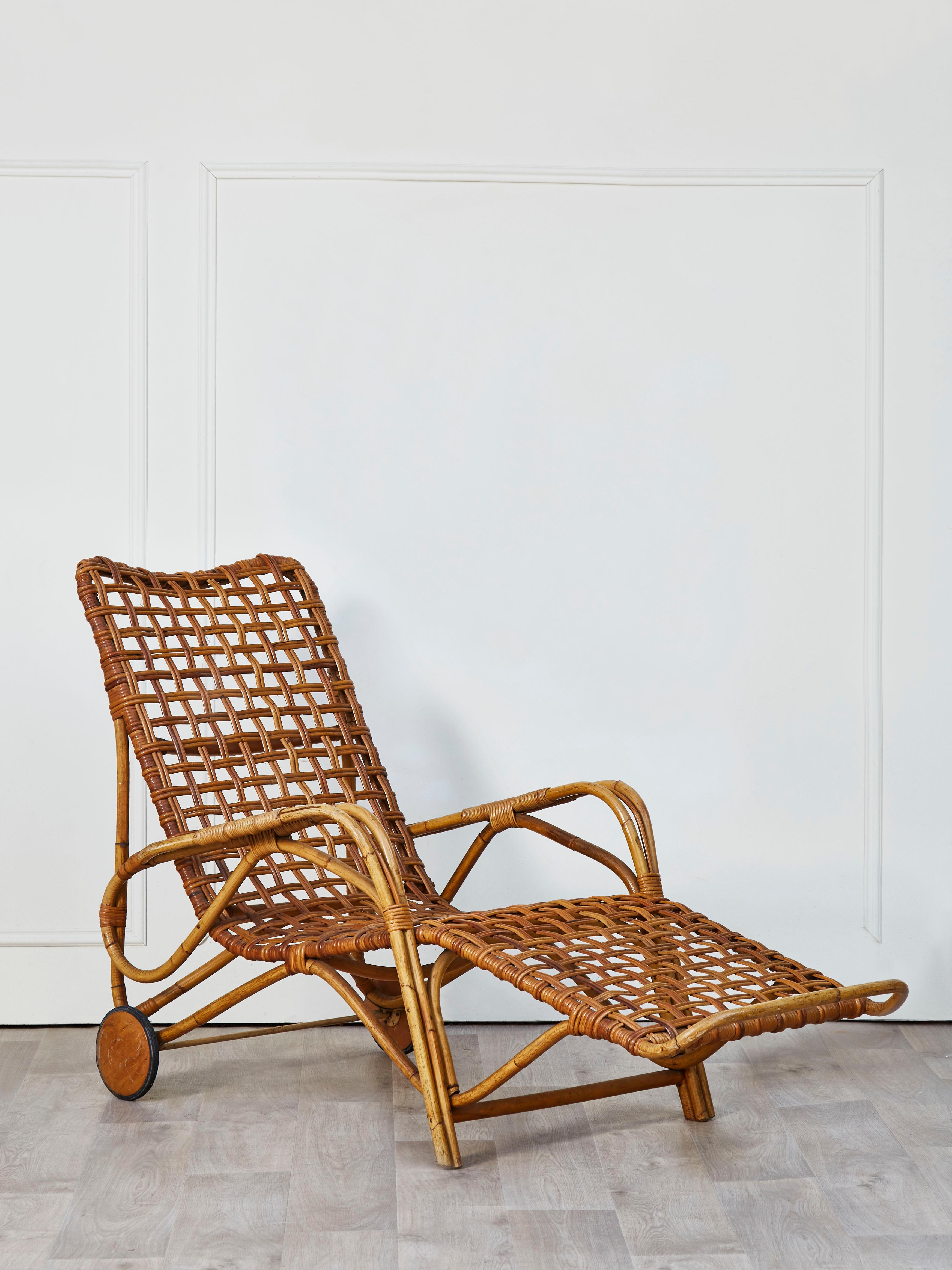 rattan beach chair