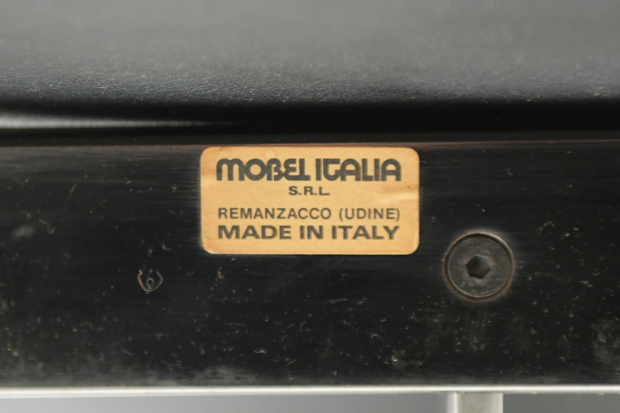 Lounge-Tagesbett aus schwarzem Leder von Mobel Italia, Italien im Angebot 1