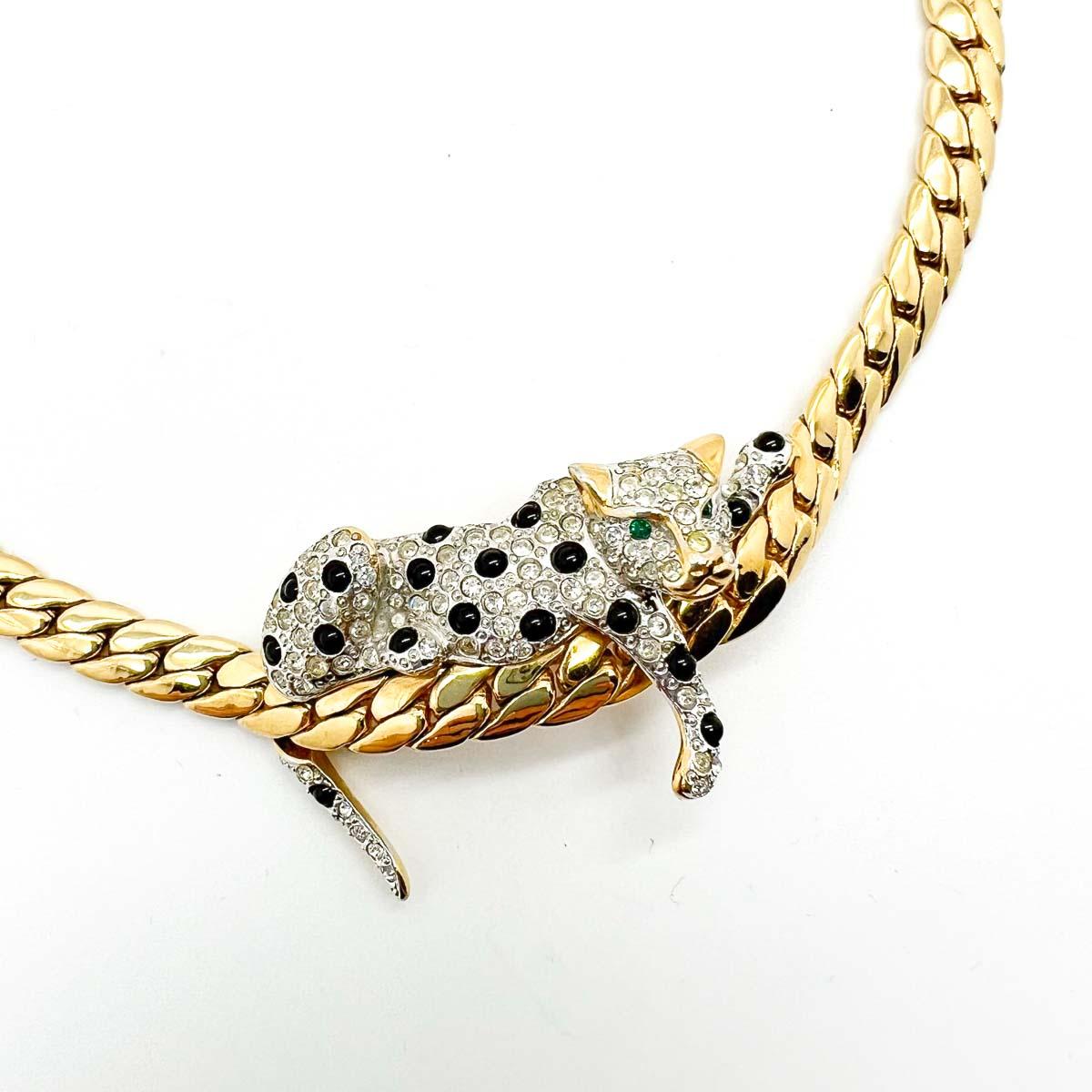 Vintage Lounging Leopard Big Cat Necklace 1980s In Good Condition In Wilmslow, GB