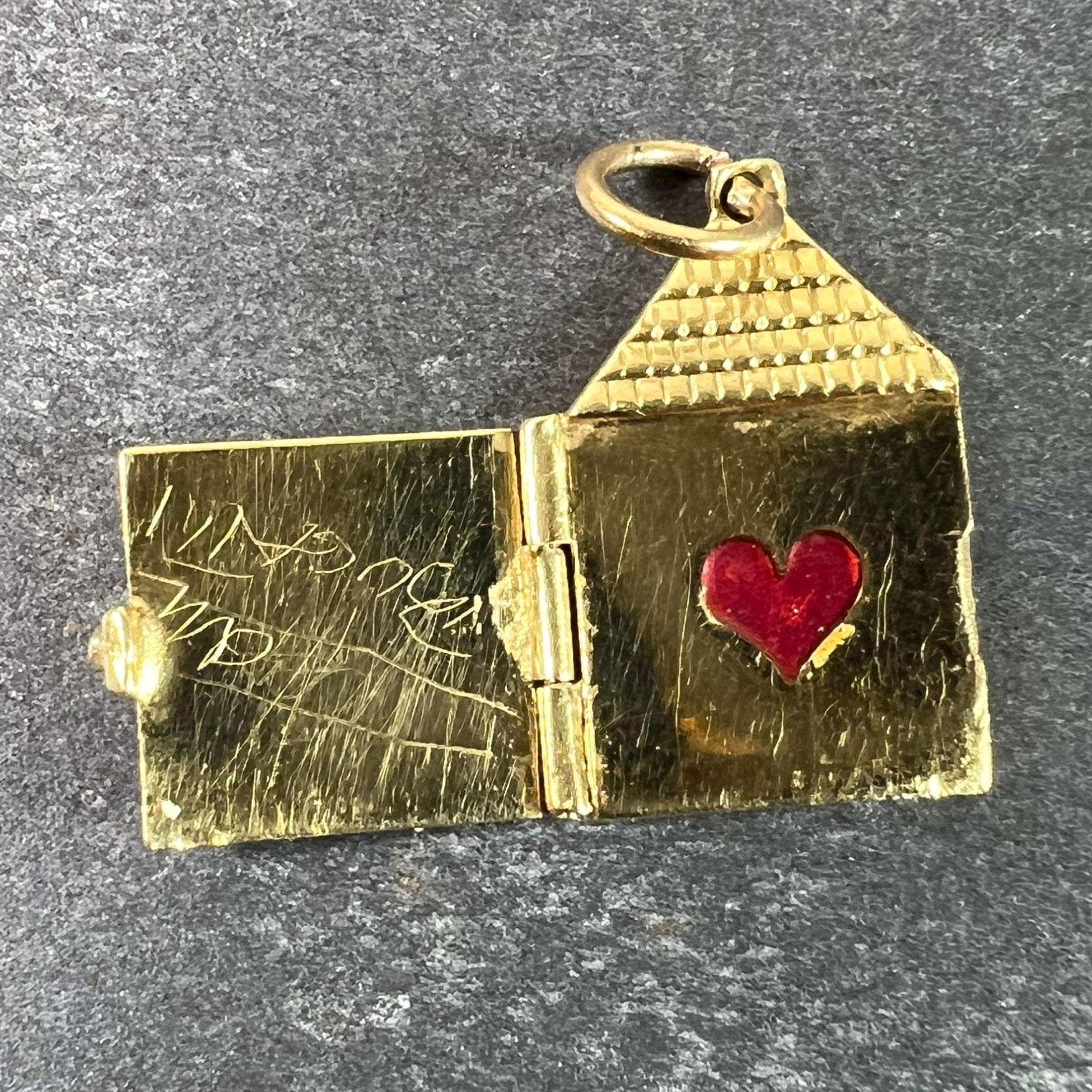 Ciondolo con cuore d'amore d'epoca che apre la porta, smaltato in oro giallo 18 carati In condizioni buone in vendita a London, GB