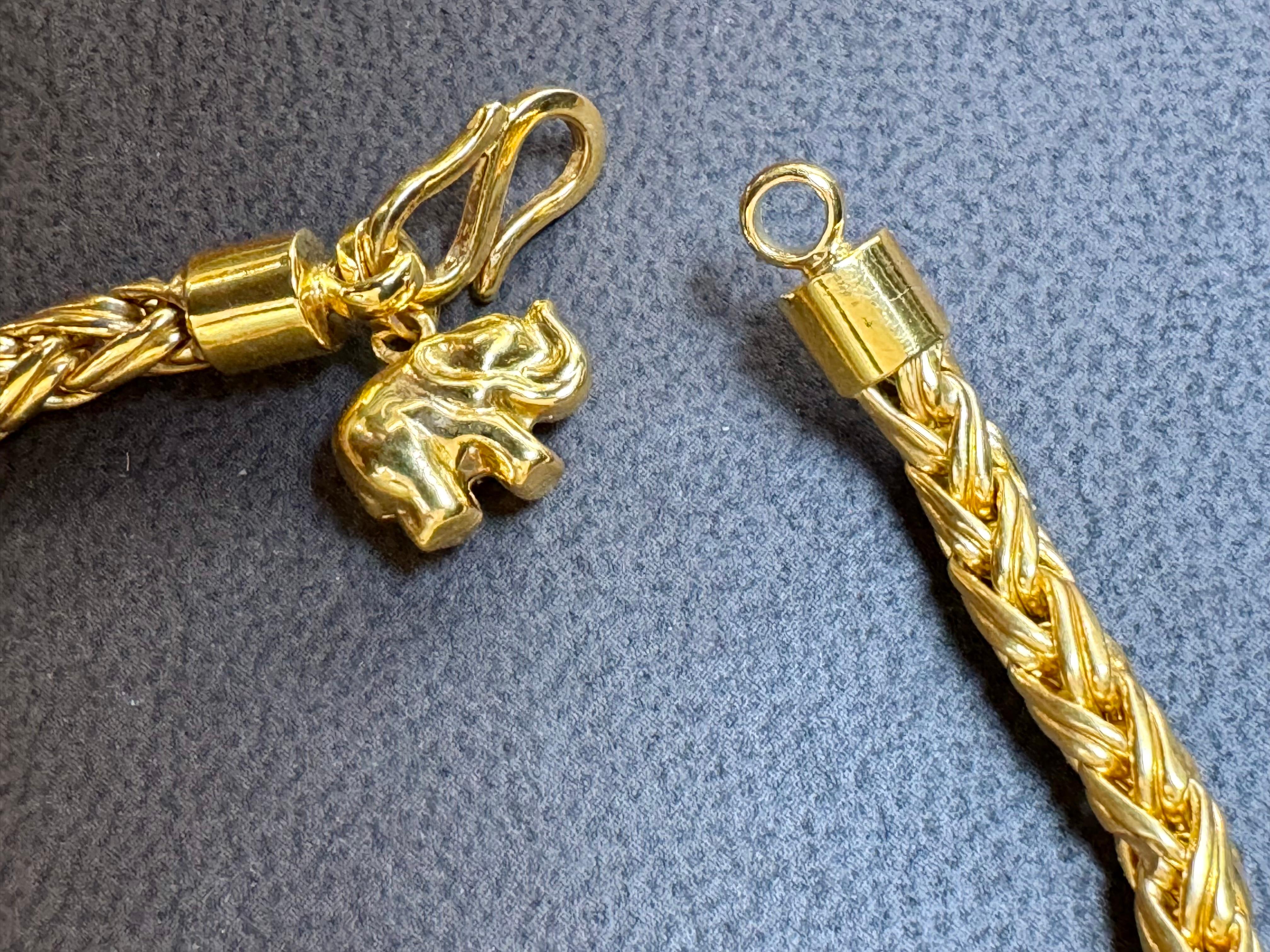 Vintage Love Nest Yellow Gold  Woven Bracelet in 18 Kt Yellow Gold In Excellent Condition For Sale In New York, NY