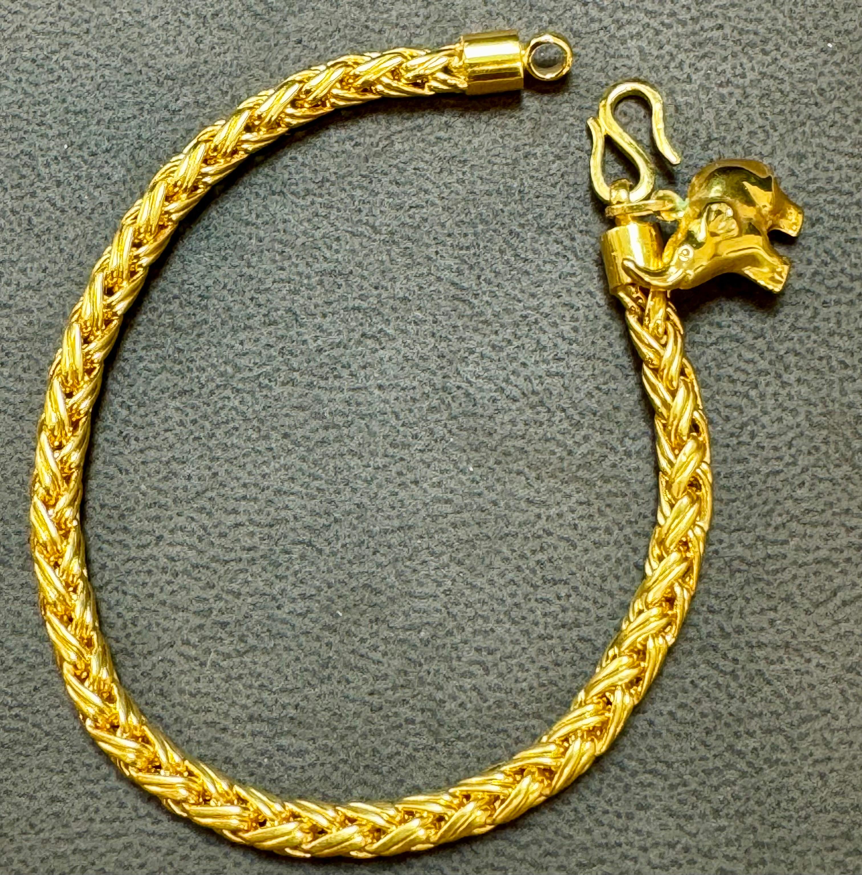 Vintage Love Nest Yellow Gold  Woven Bracelet in 18 Kt Yellow Gold For Sale 3