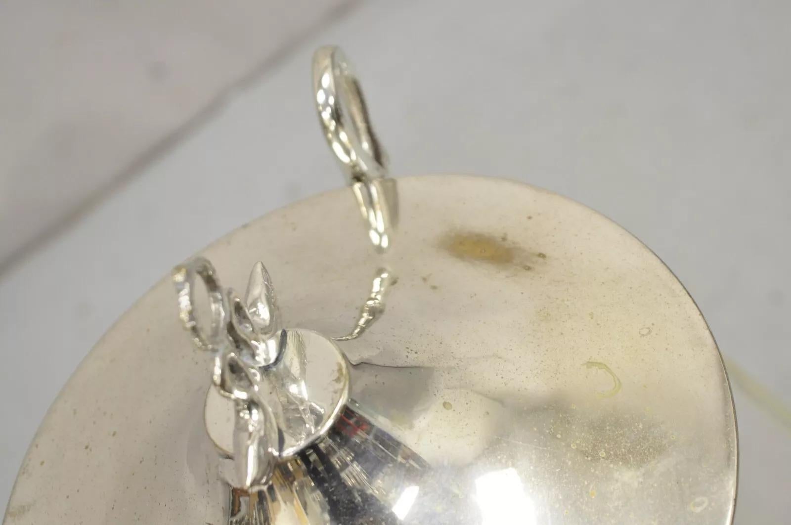 Plaqué argent Soupière à couvercle couverte de style victorien 