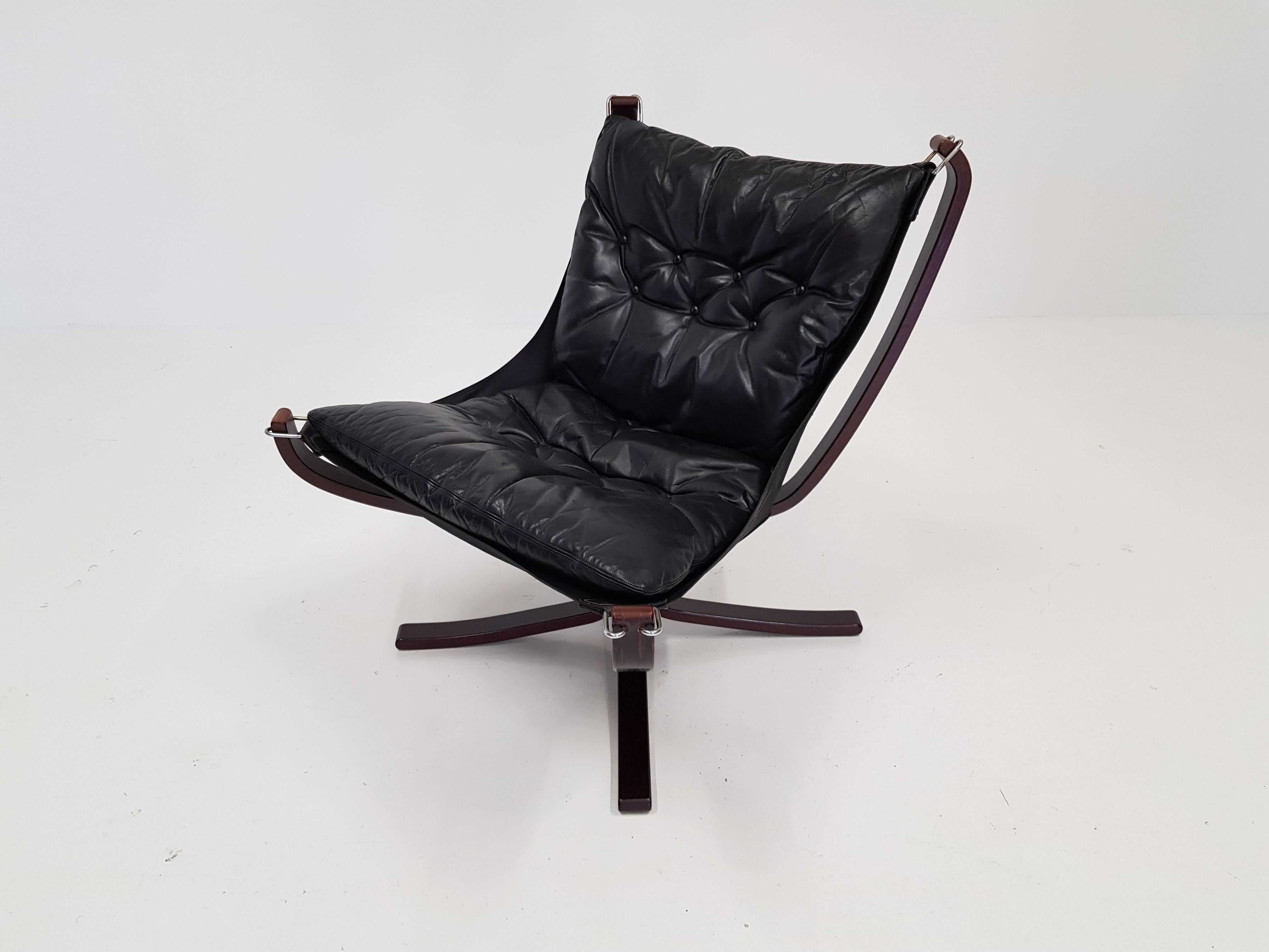 Norwegian Vintage Low-Backed X-Framed Sigurd Ressell Designed Falcon Chair, 1970s