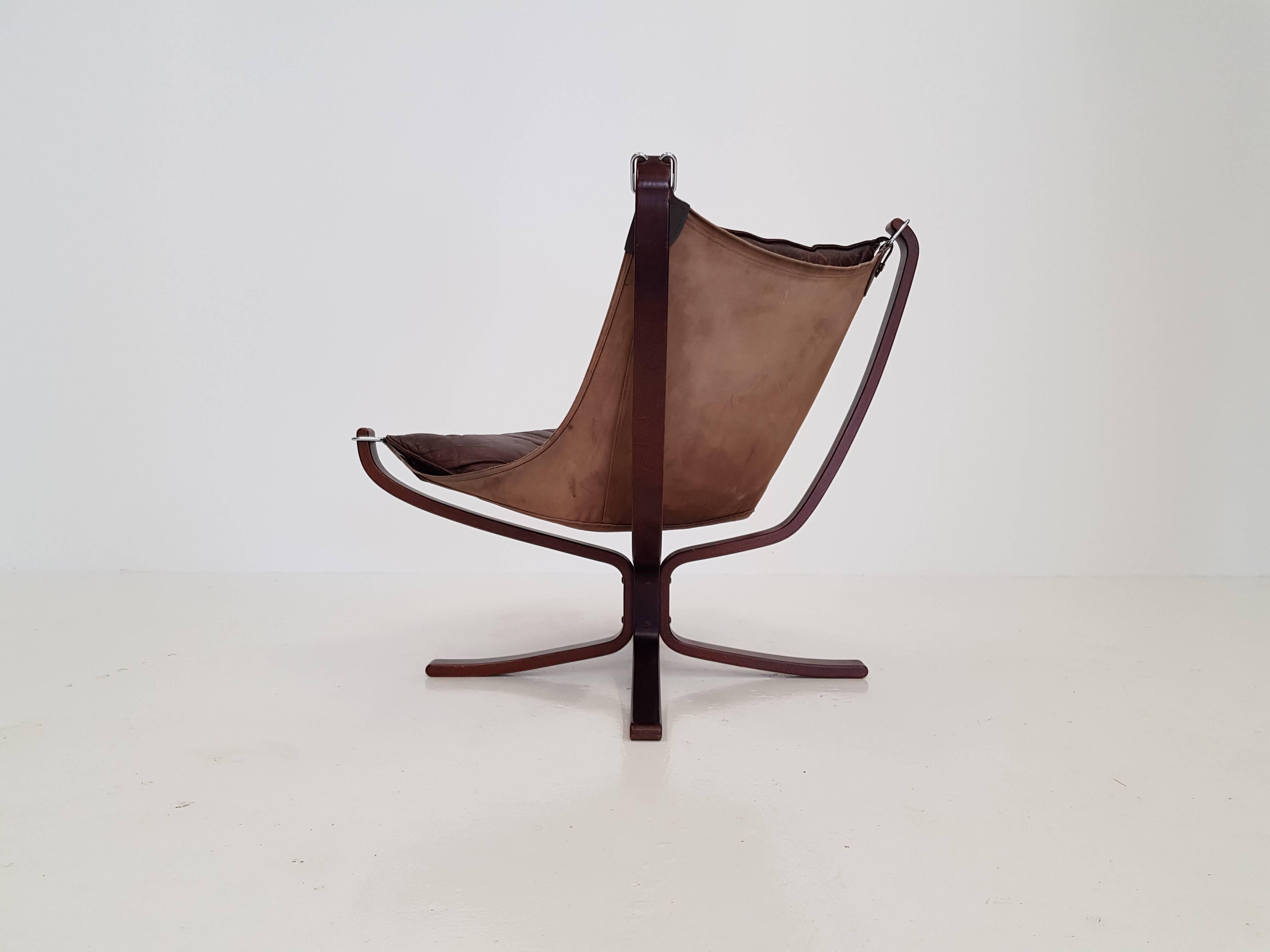 Vintage Low-Backed X-Framed Sigurd Ressell Designed Falcon Chair, 1970s 1