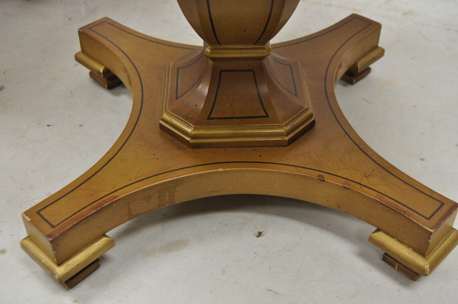 Paire de tables d'appoint vintage à piédestal en marbre de style Empire par Imperial en vente 4
