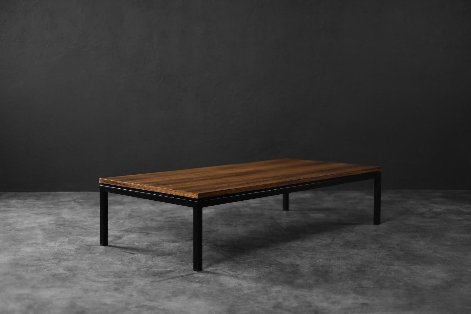 Table basse vintage en teck moderne du milieu du siècle, Danemark, années 1960 en vente 3