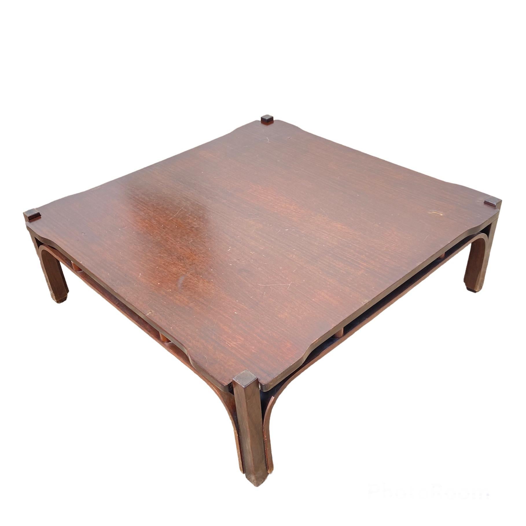 Mid-Century Modern Vintage Low Table in Walnut Designed Tito Agnoli for Cinova