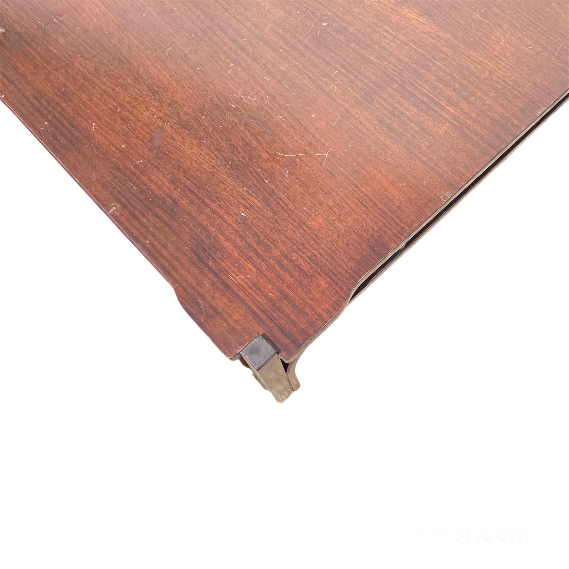 Mid-20th Century Vintage Low Table in Walnut Designed Tito Agnoli for Cinova