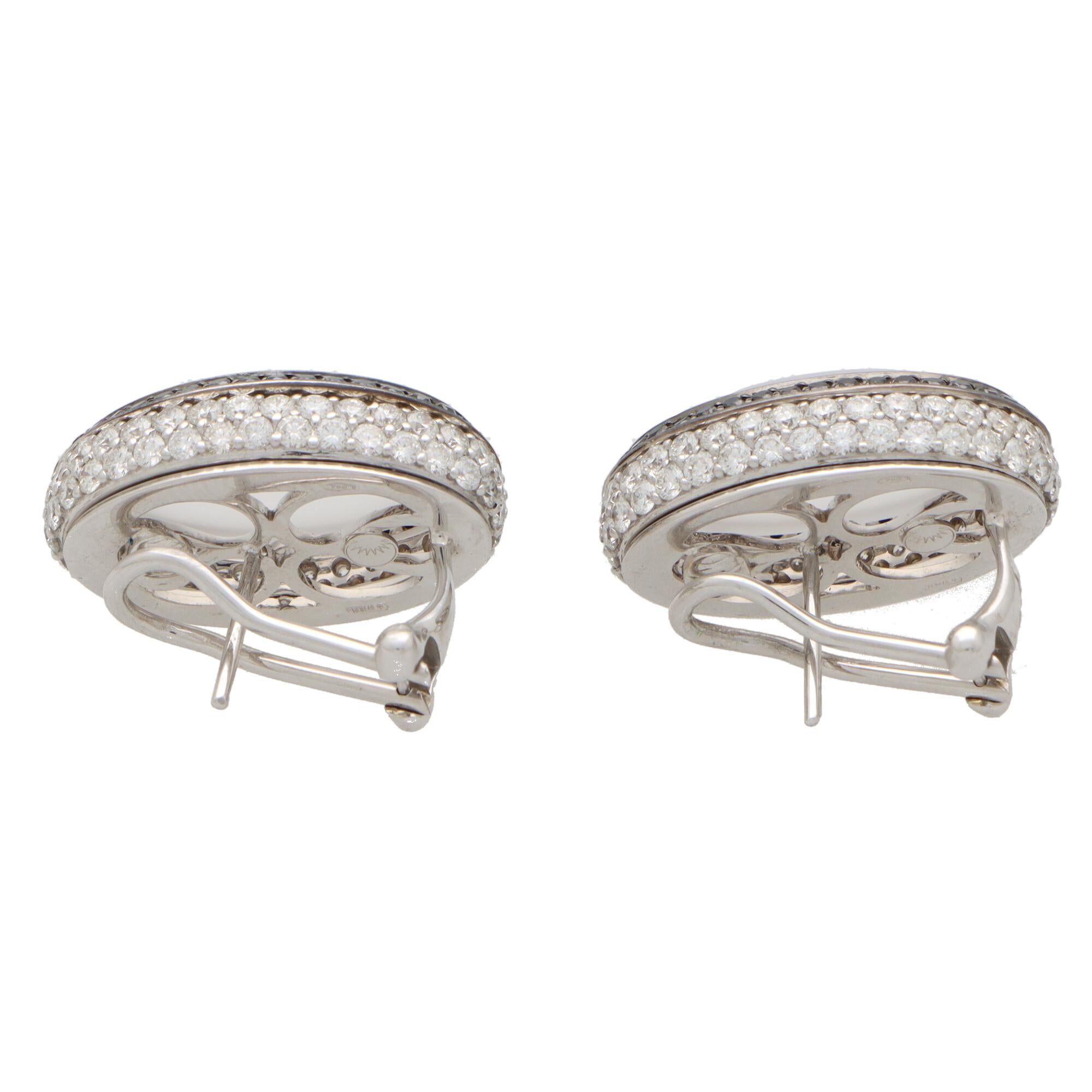 Women's or Men's Vintage Luca Carati Quartz and Diamond Earrings Set in 18k White Gold For Sale