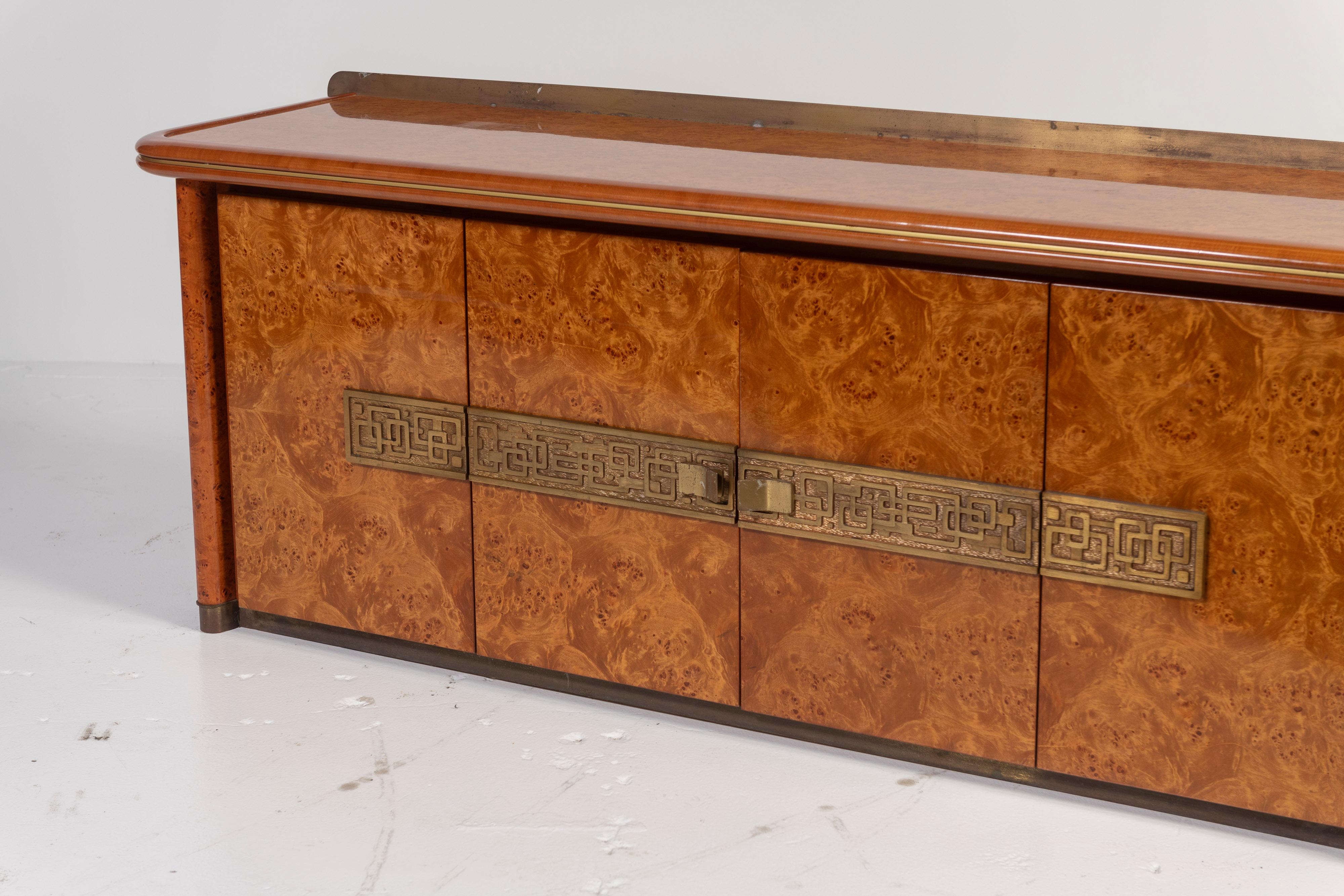 Vintage Luciano Frigerio Burl, Brass and Bronze Cabinet with Drawers, 1970s For Sale 3