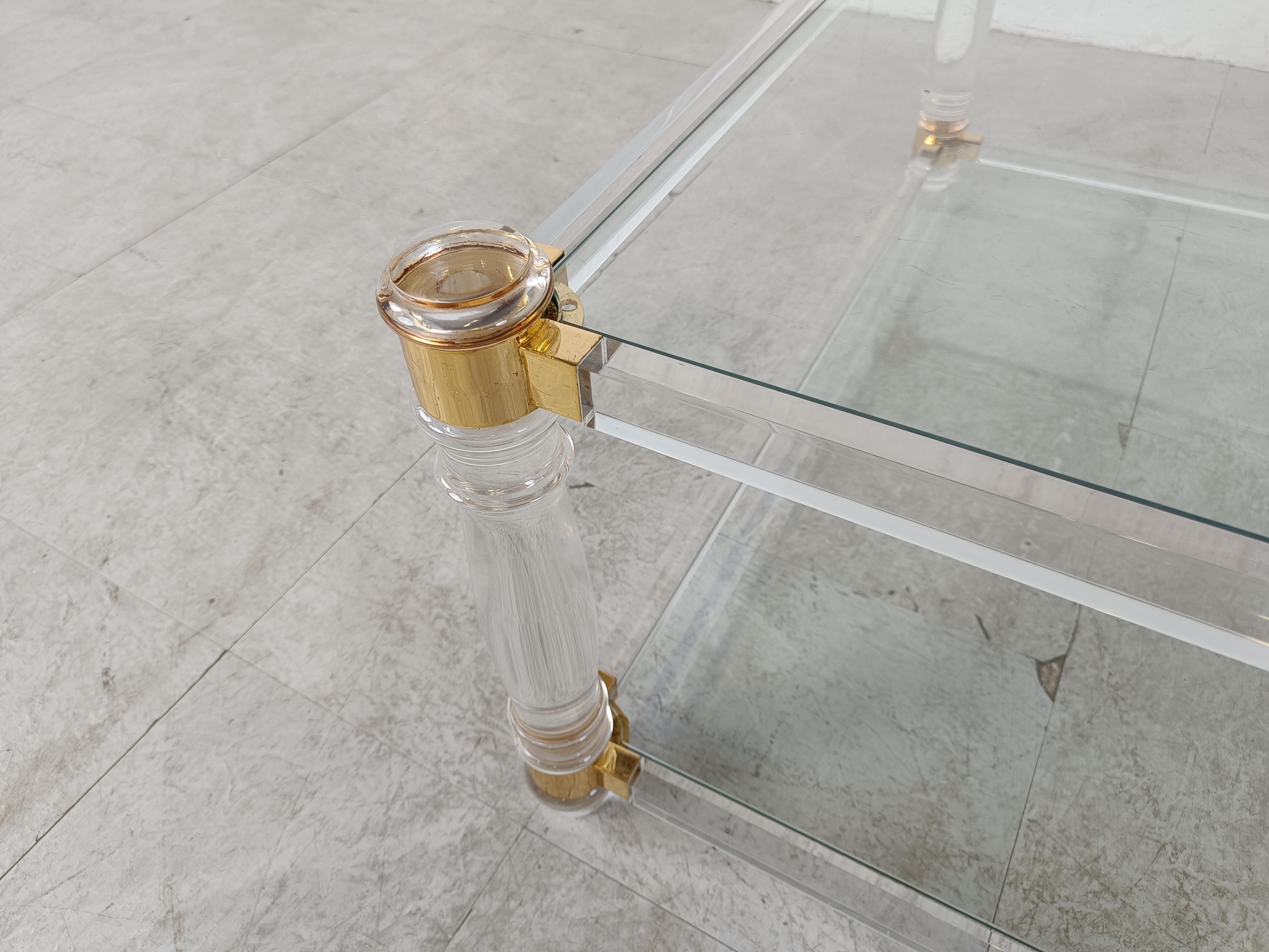 Vintage lucite  and brass coffee table, 1970s 4