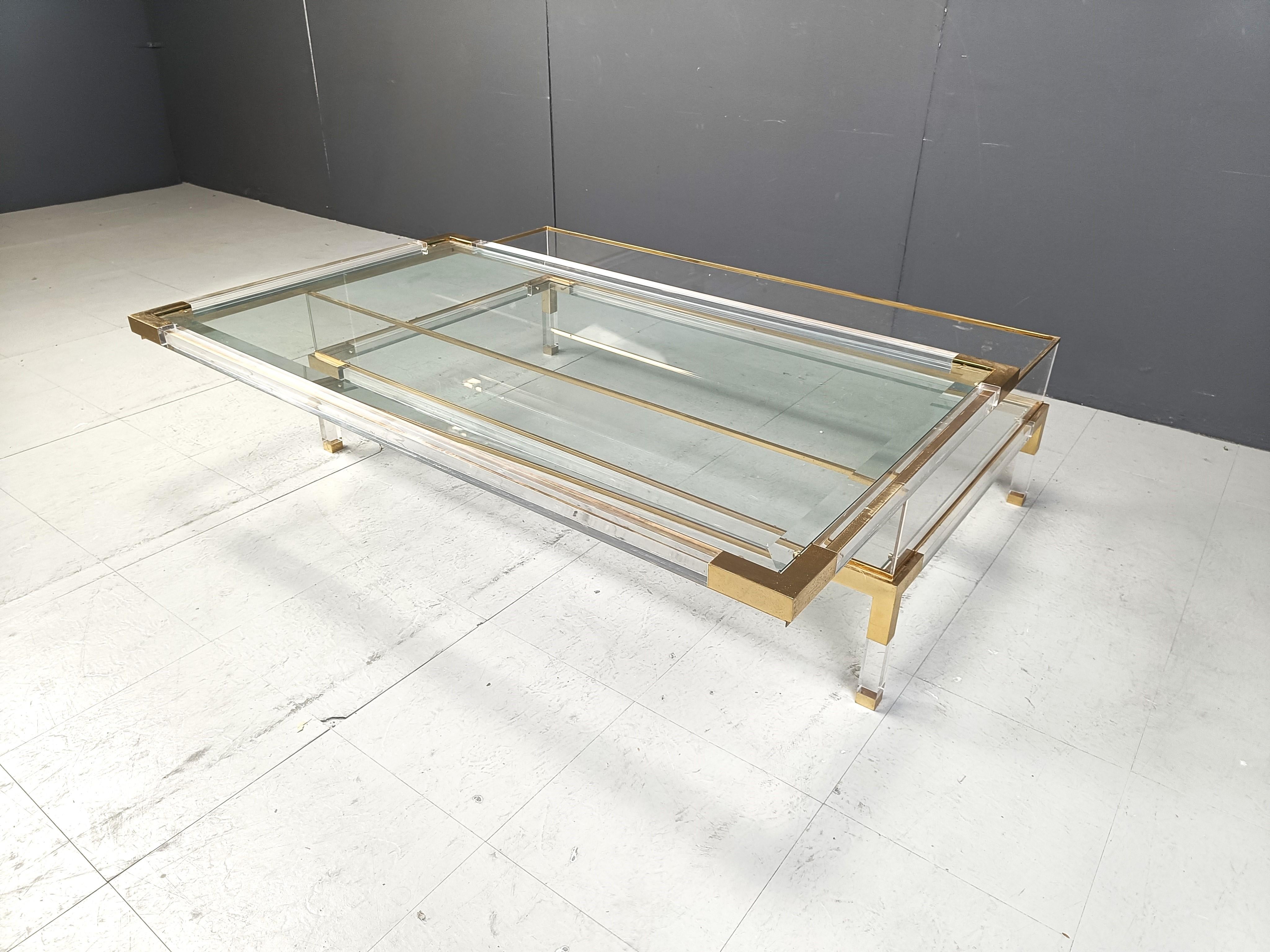 Vintage lucite and brass sliding top coffee table, 1970s 1