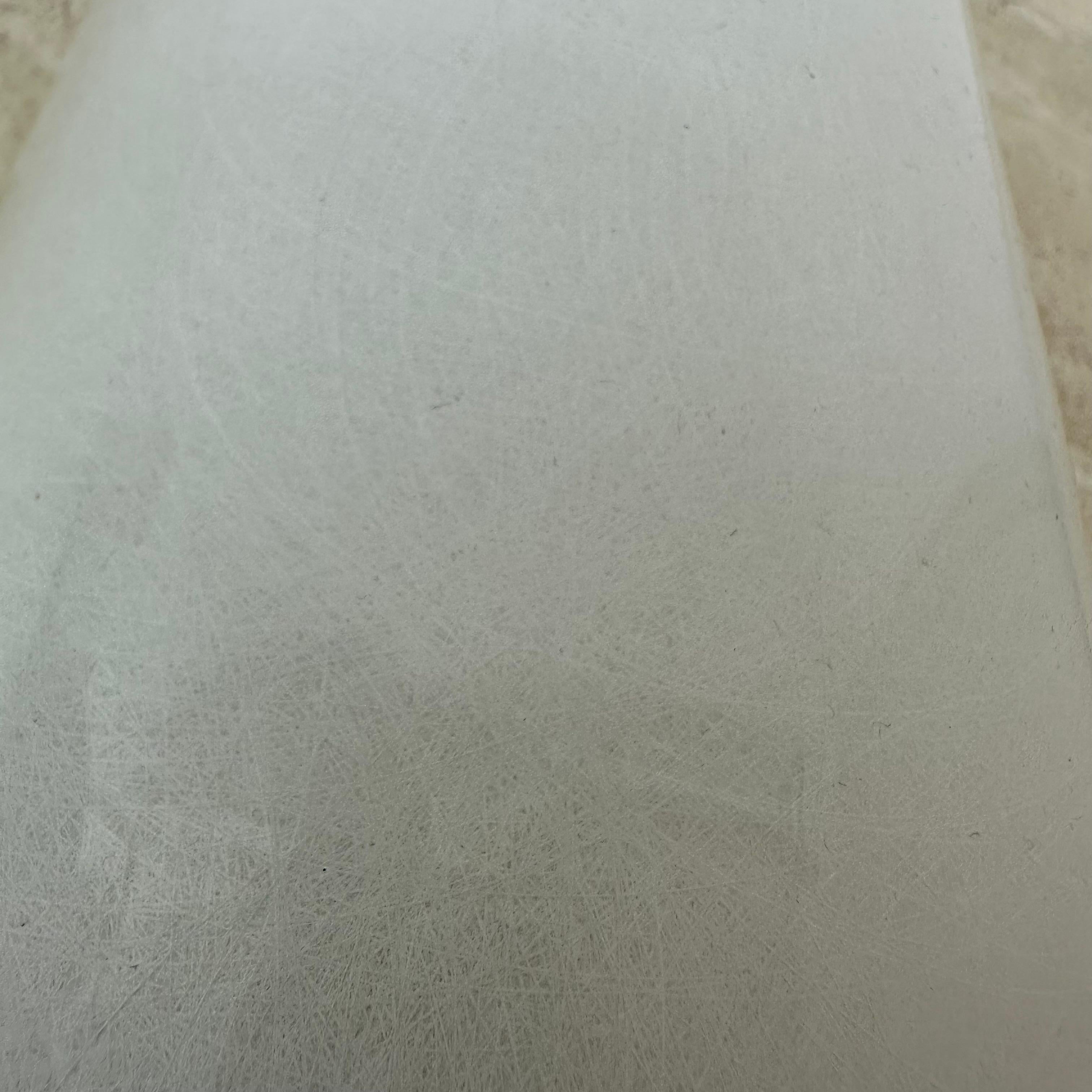 Aplique vintage de lucita y latón , años 70 en venta 5
