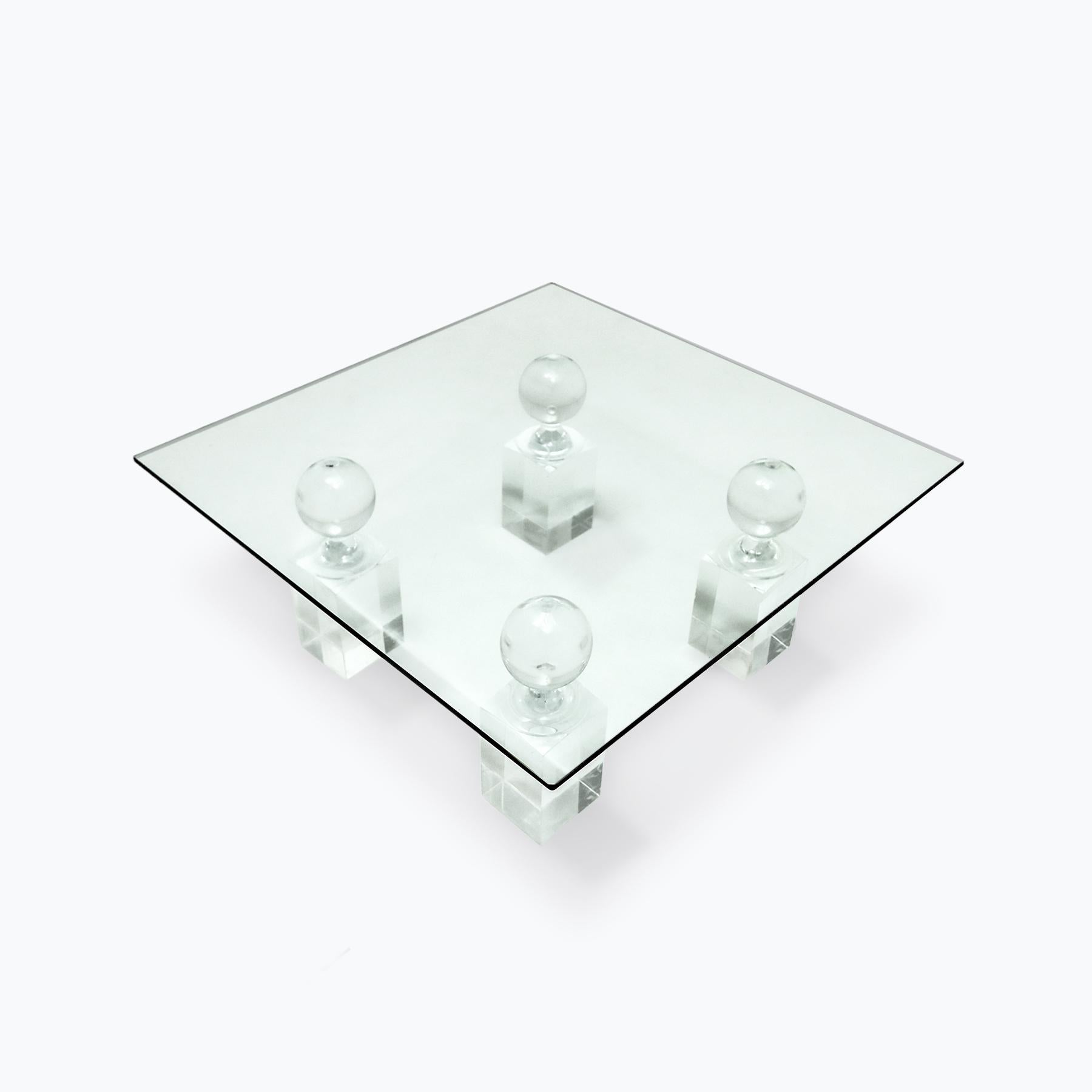 Very unusual vintage American lucite and glass 4 pillar, roulette win marker coffee table dating from the 1970s.

This table is a statement in its own right but possibly has more appeal if you happen to love playing roulette. The free floating glass