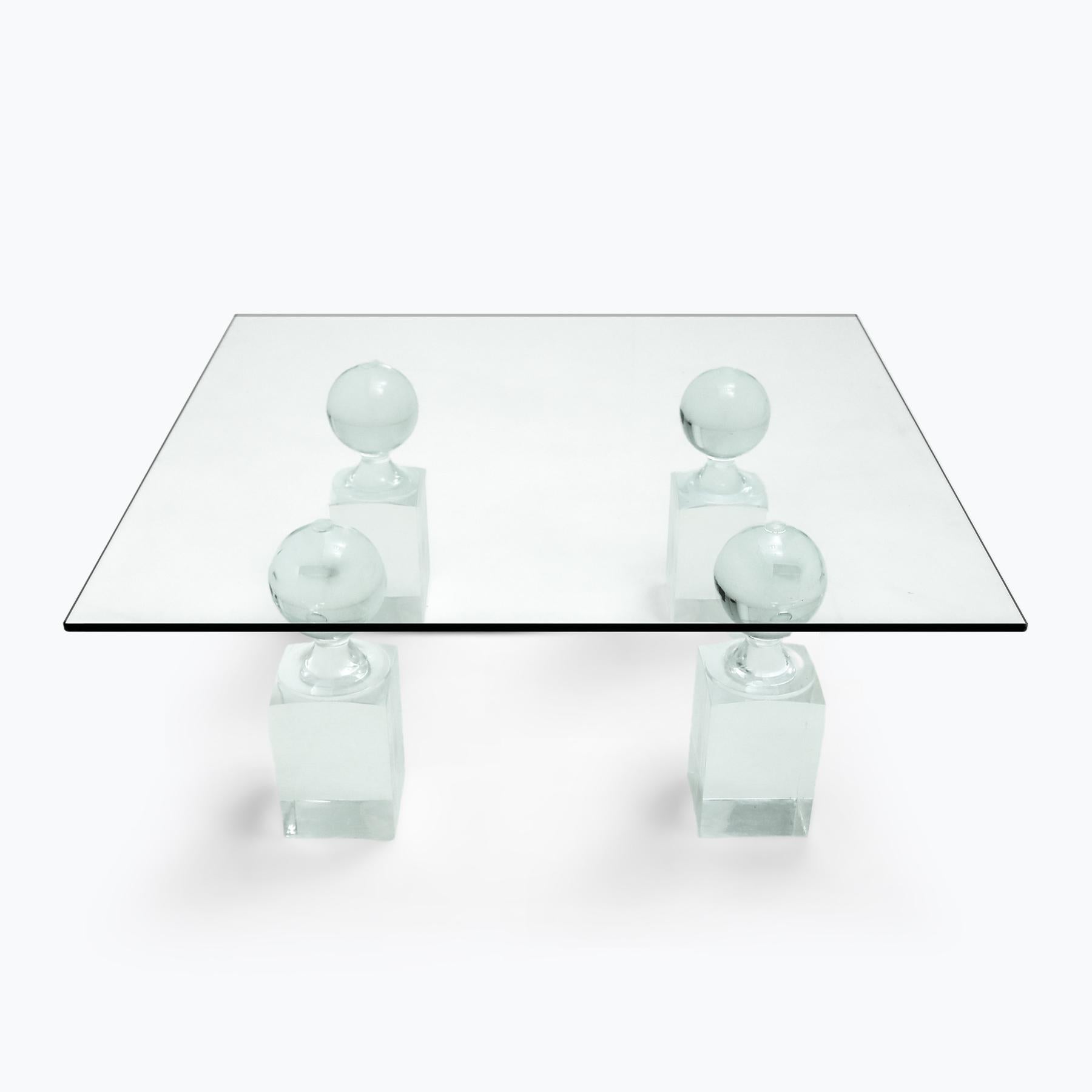 Mid-Century Modern Vintage lucite and glass 4 pillar roulette win marker coffee table, 1970s   For Sale