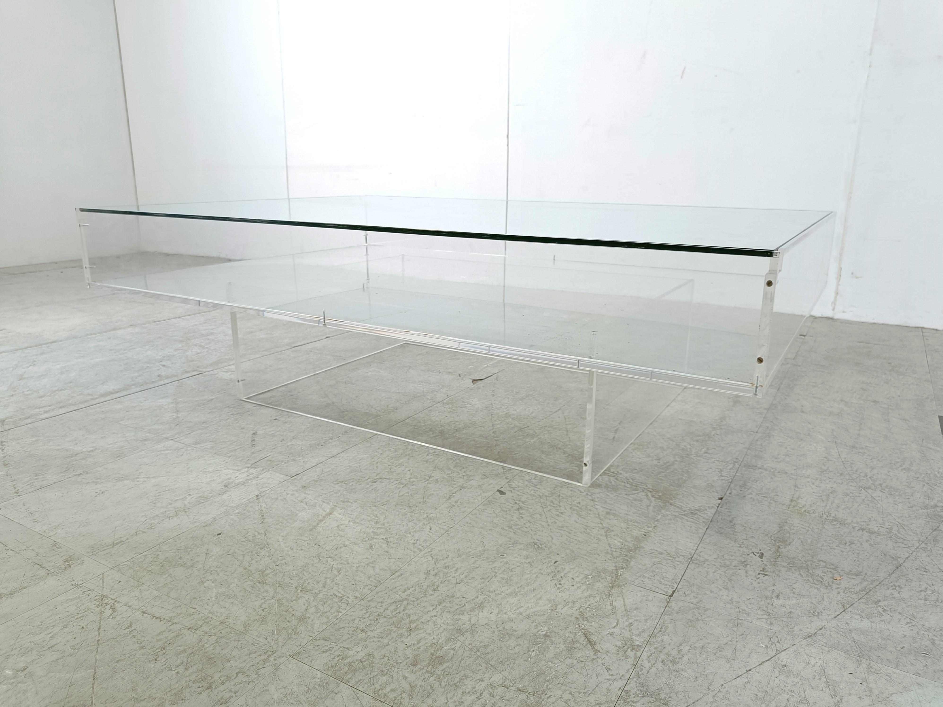 Mid-Century Modern Vintage lucite and glass coffee table, 1970s