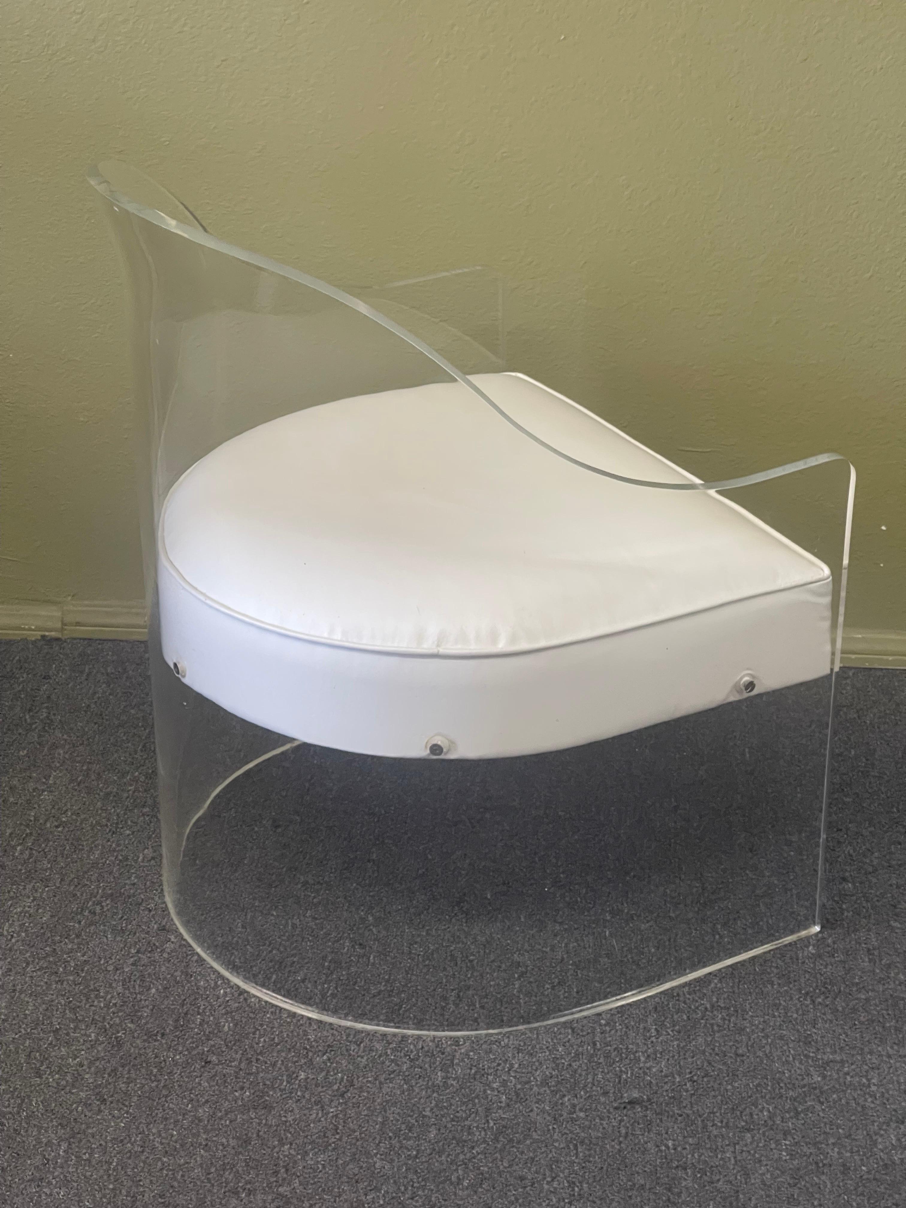 Late 20th Century Vintage Lucite Barrel Chair For Sale