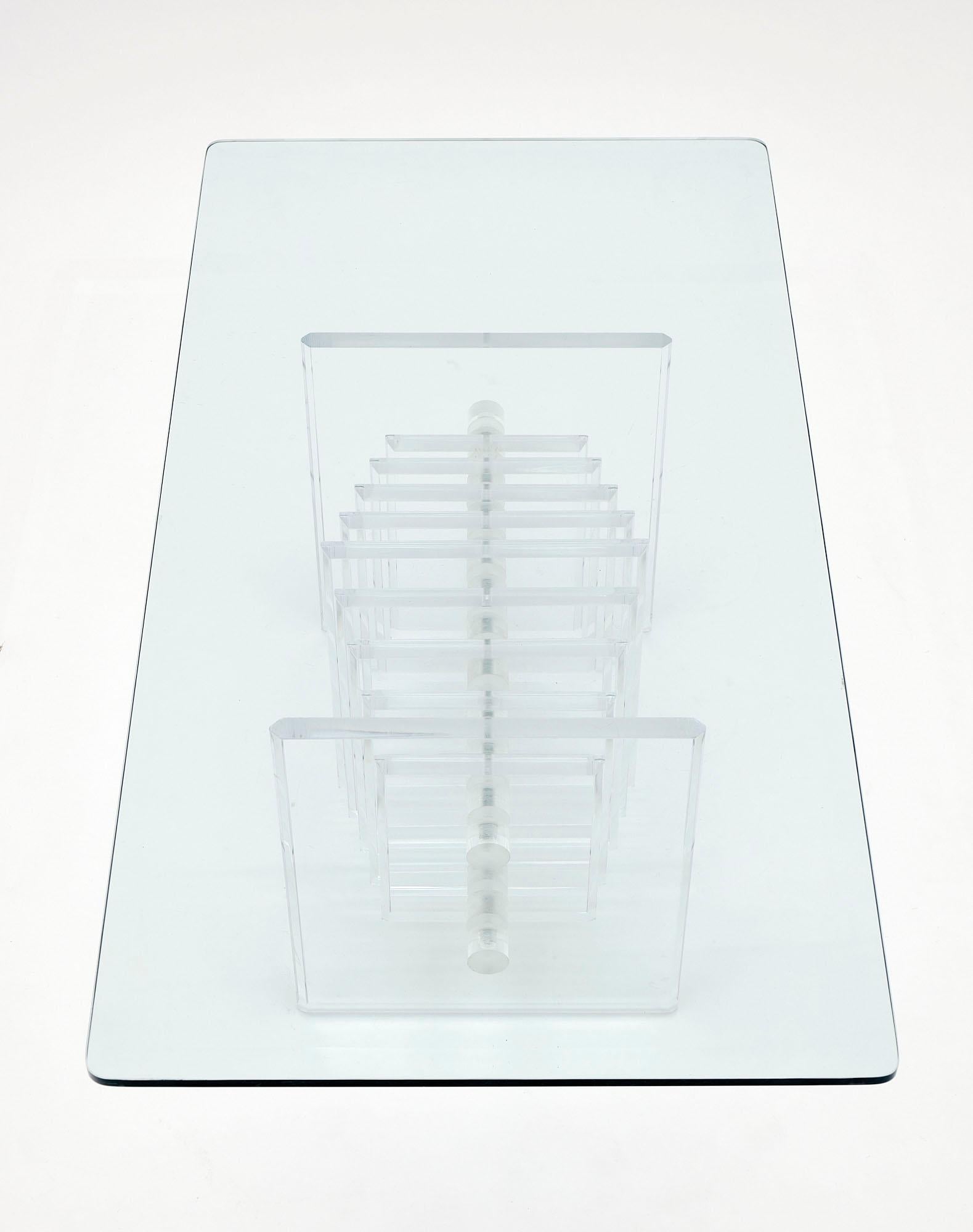 Vintage Lucite Coffee Table For Sale 1