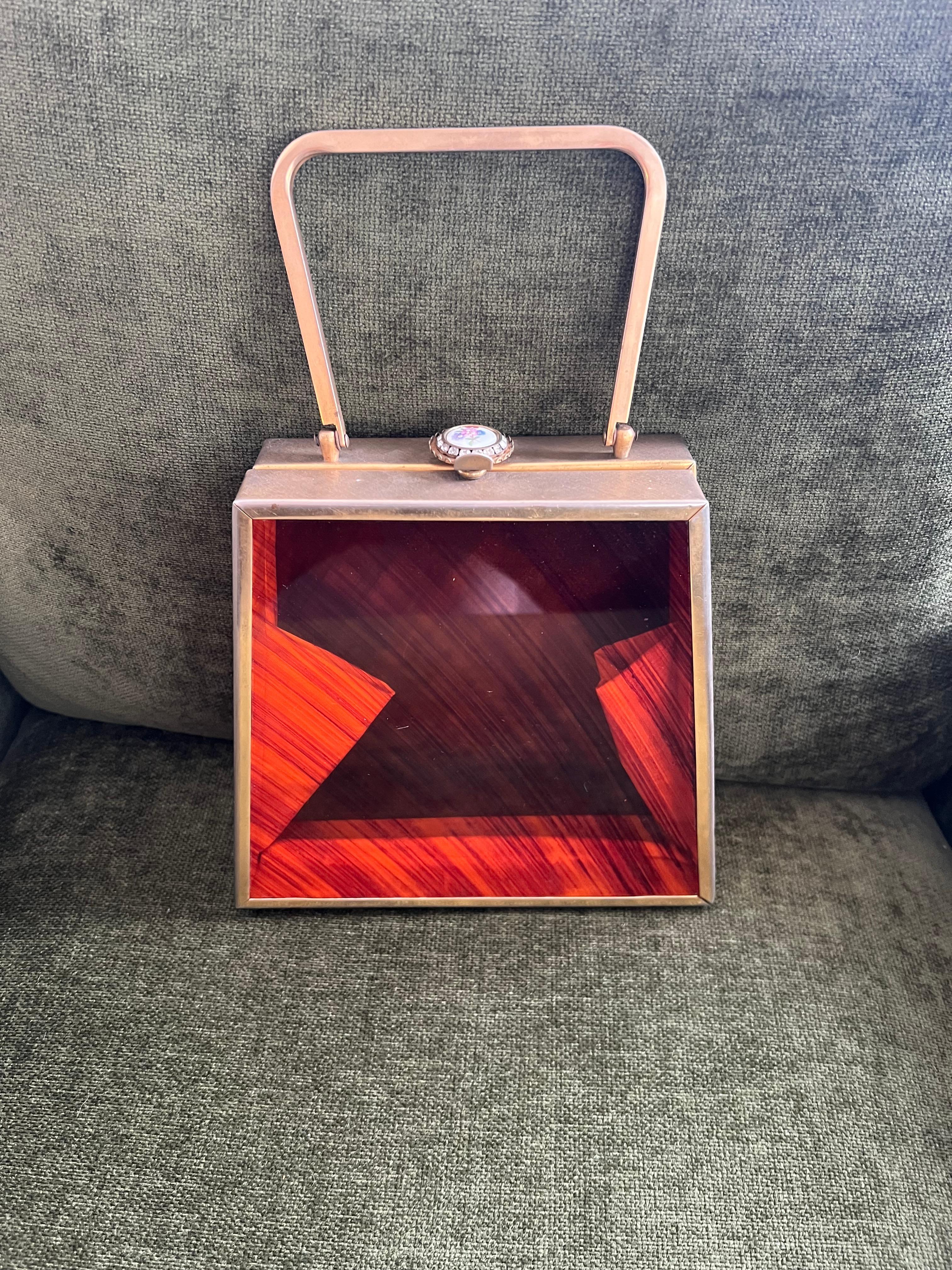 Women's Vintage Lucite Evening Clutch Flyover New York Circa 1950 Porcelain & Agate For Sale