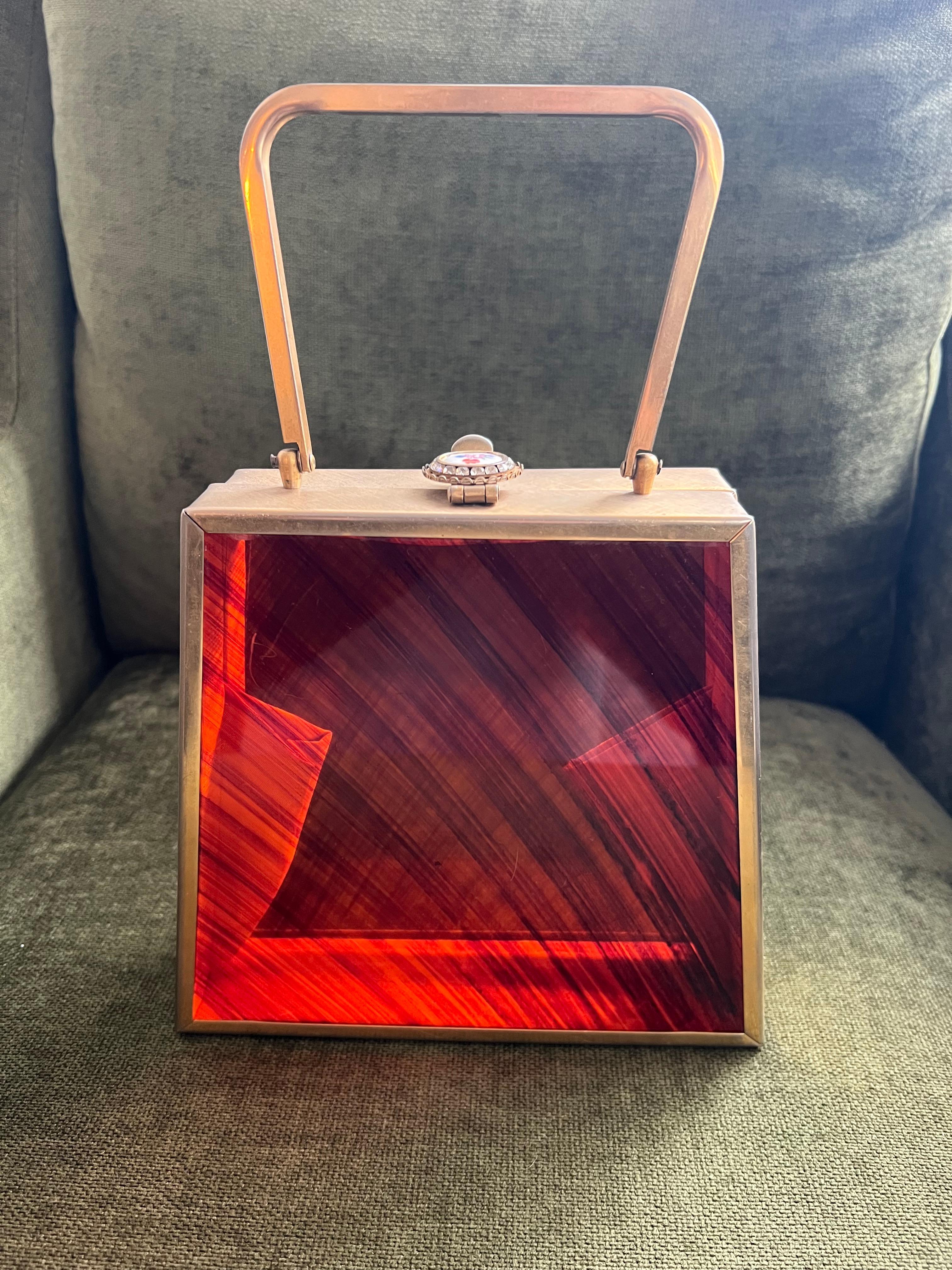 Vintage Lucite Evening Clutch Flyover New York Circa 1950 Porcelain & Agate For Sale 1