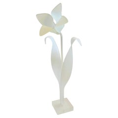 Scultura di fiori in lucite vintage