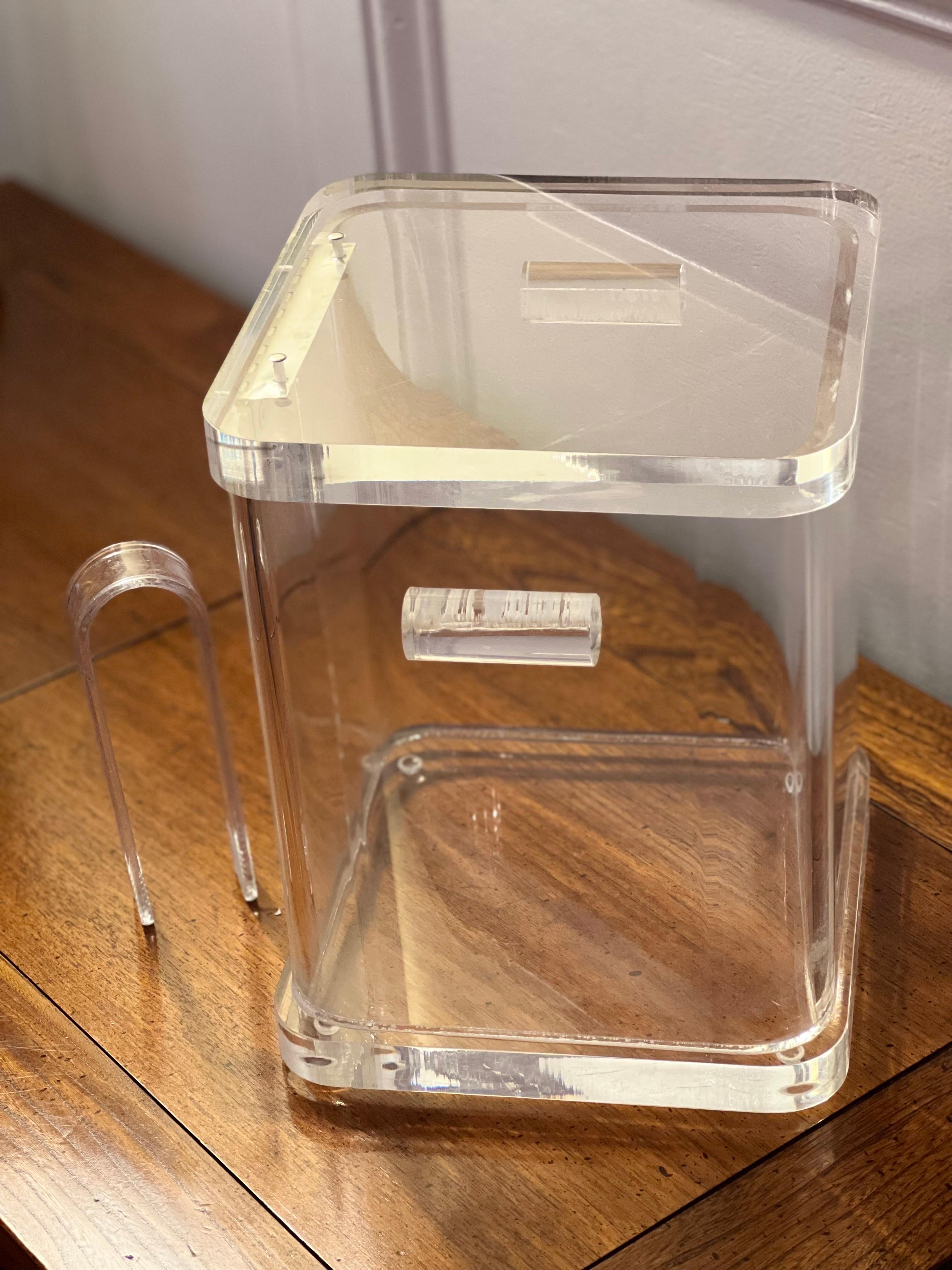 Late 20th Century Vintage 1970's Lucite Ice Bucket with Tongs and Hinged Lid For Sale