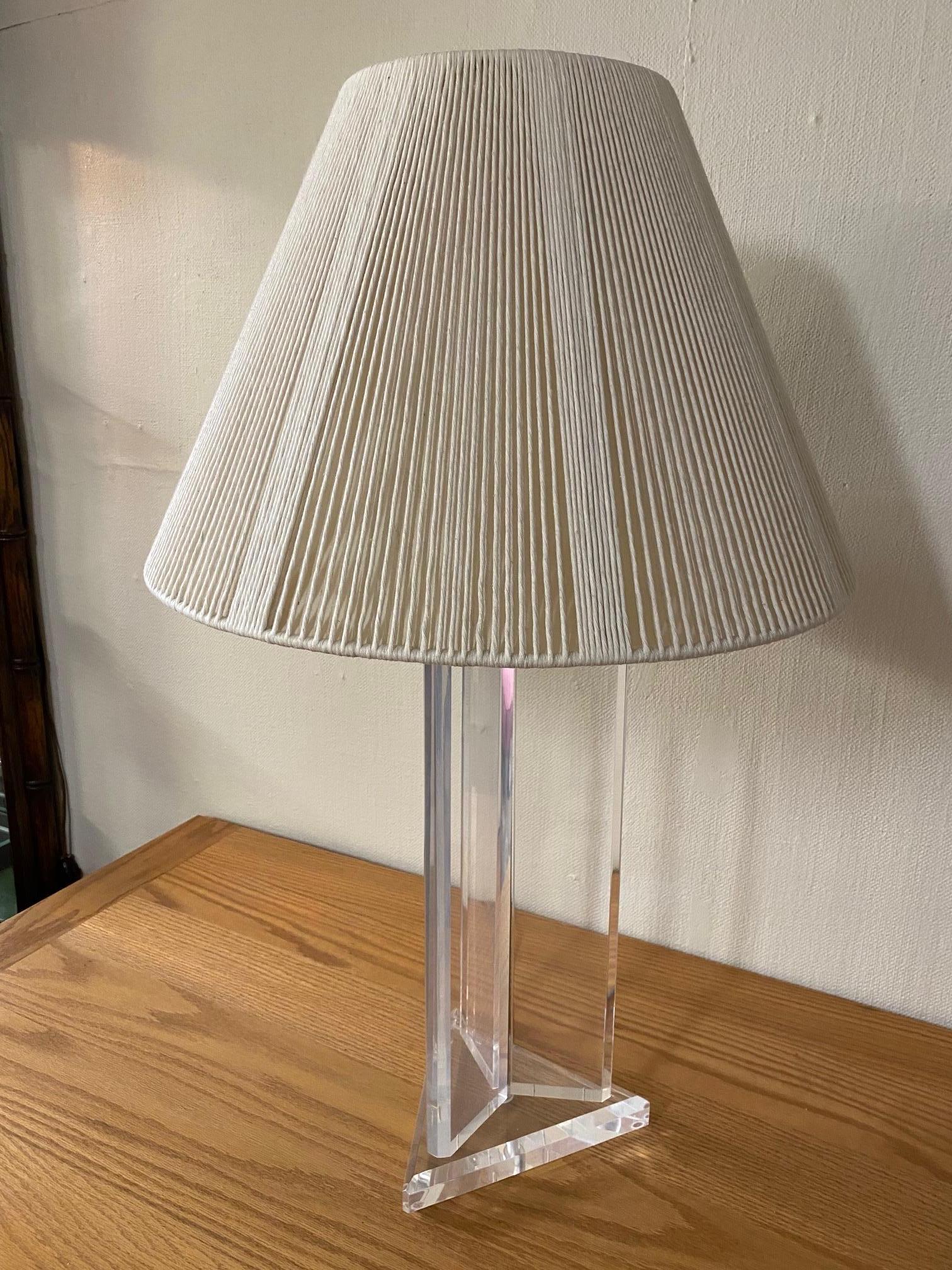 Vintage Lucite Lamp with Original String Shade For Sale 1