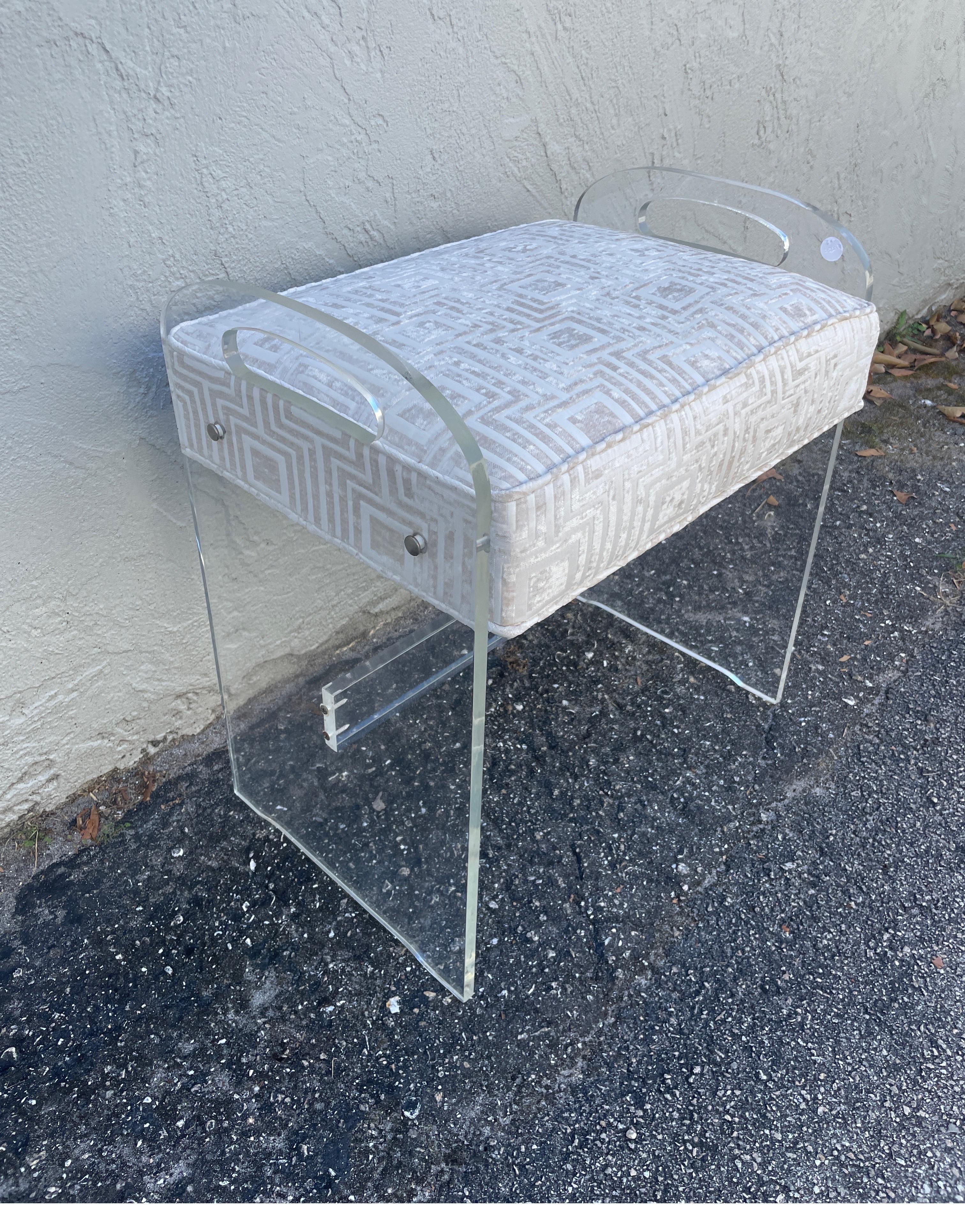 Vintage Lucite Stool by Charles Hollis Jones In Good Condition For Sale In West Palm Beach, FL