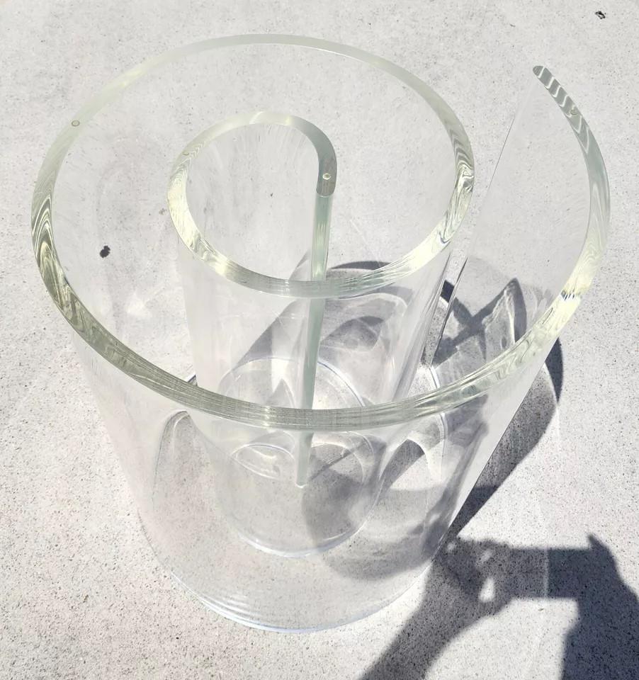 Late 20th Century Vintage Lucite Swirl Dining Table Base For Sale