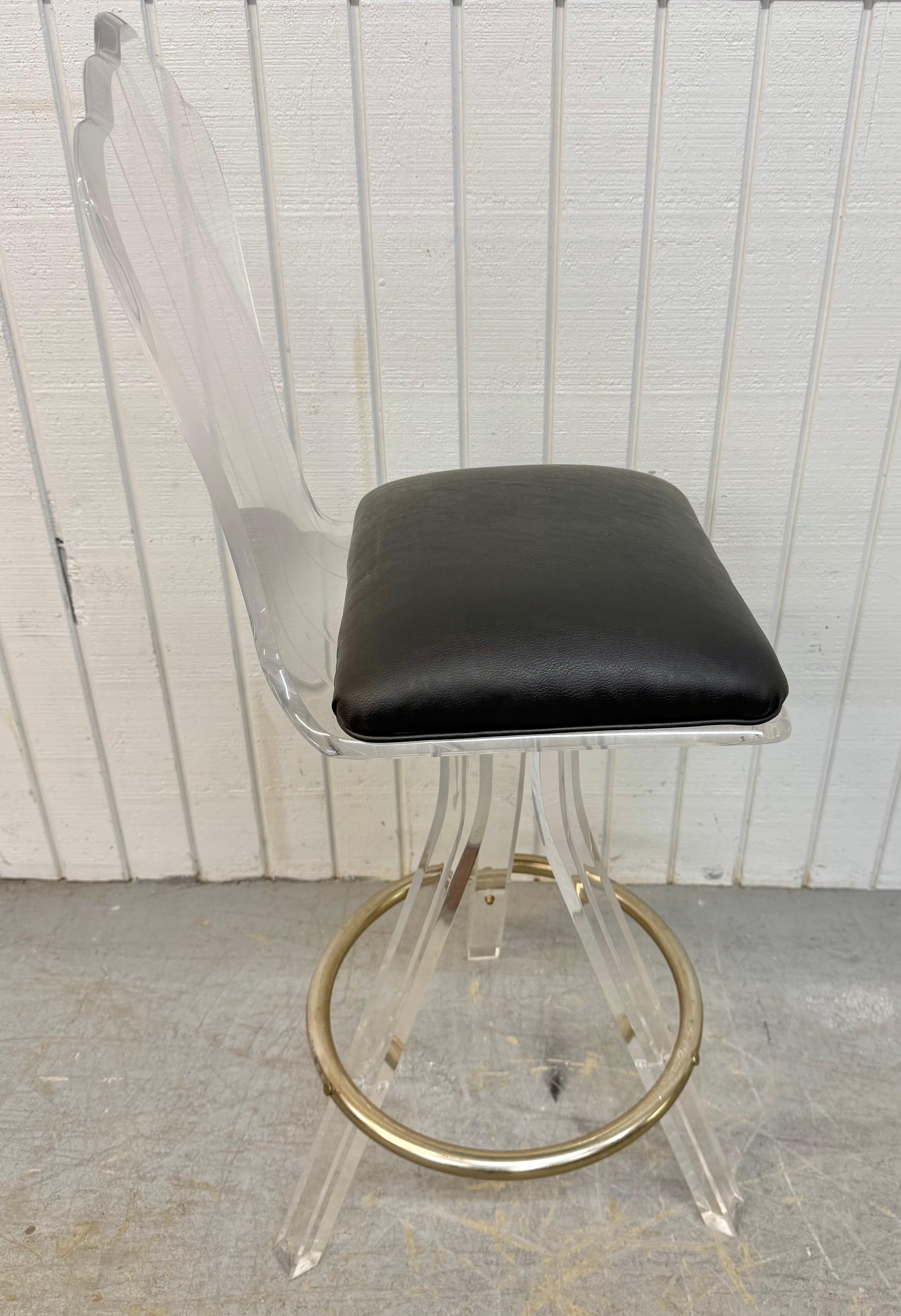 Vintage Lucite schwenkbare Barhocker - Satz von 3 im Zustand „Gut“ im Angebot in Clarksboro, NJ