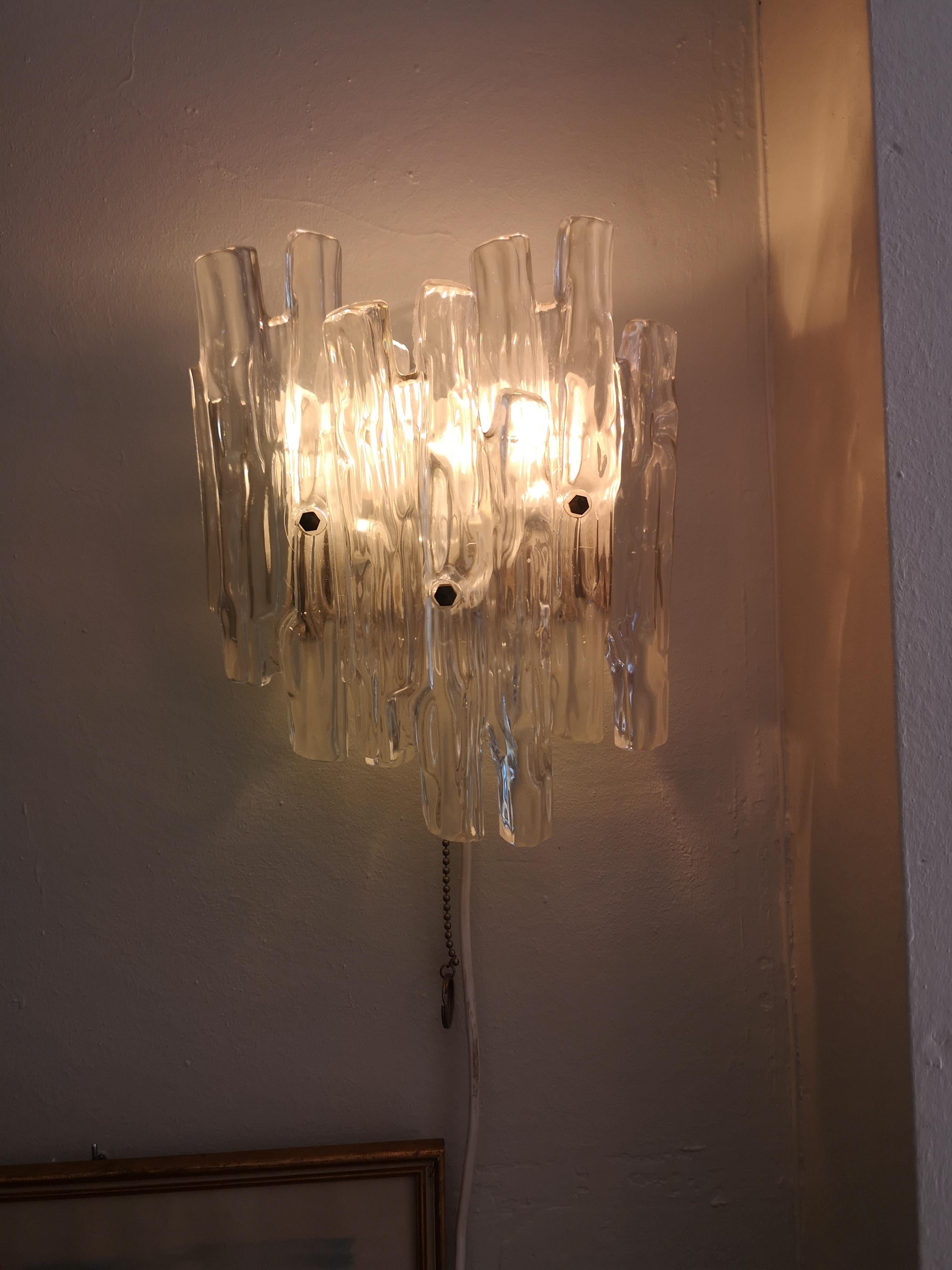 Metal Vintage lucite wall lamp in the J. T. Kalmar style ice glass model circa 1960 For Sale