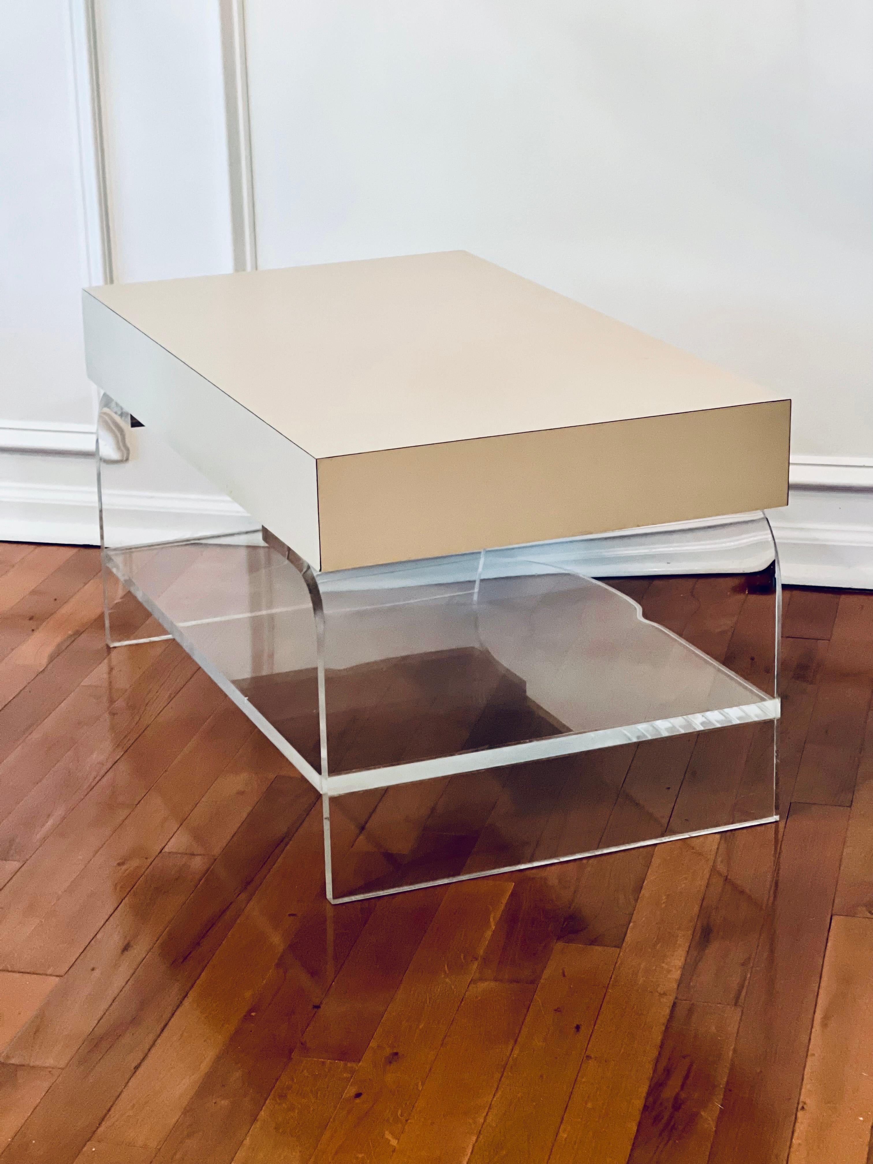 Vintage Lucite Waterfall Small Coffee Table with Laminate Top In Good Condition For Sale In Doylestown, PA