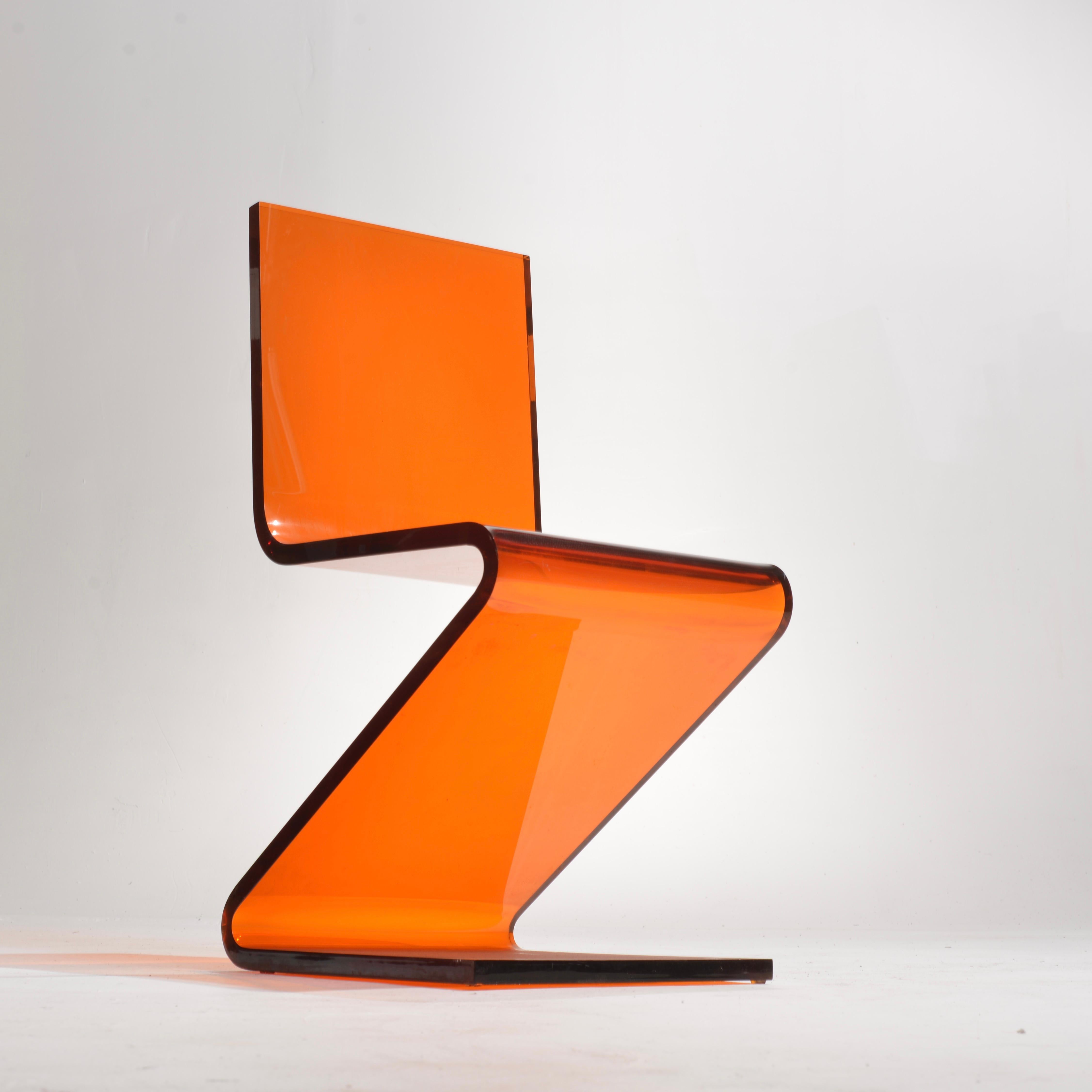 Vintage Lucite Z Table and Z Chairs by Shlomi Haziza for H Studio For Sale 13