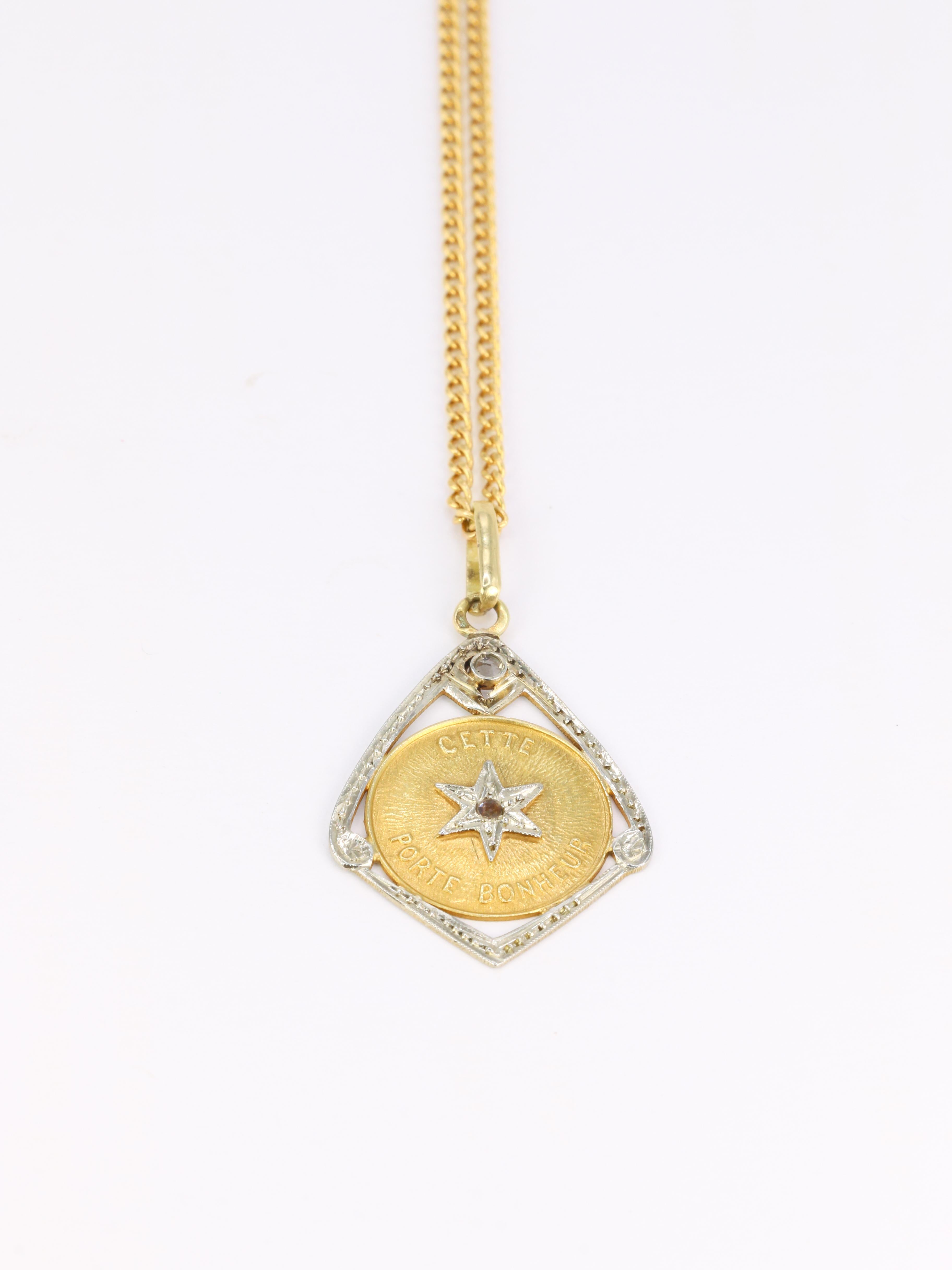 Vintage Lucky star pendant in gold and rose-cut diamonds  In Good Condition In PARIS, FR