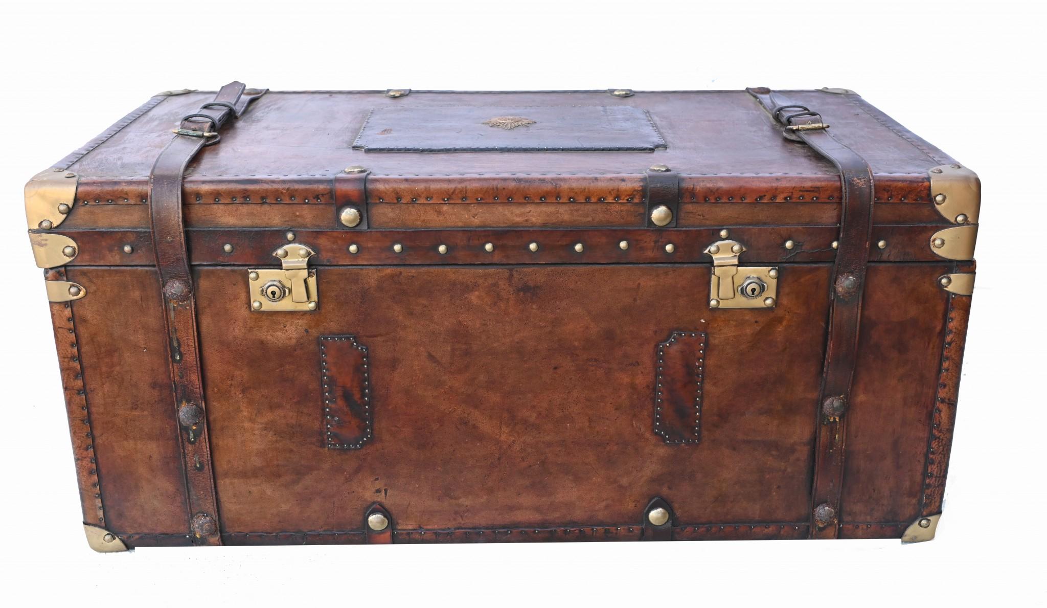 Vintage Luggage Box Steamer Trunk Coffee Table 2