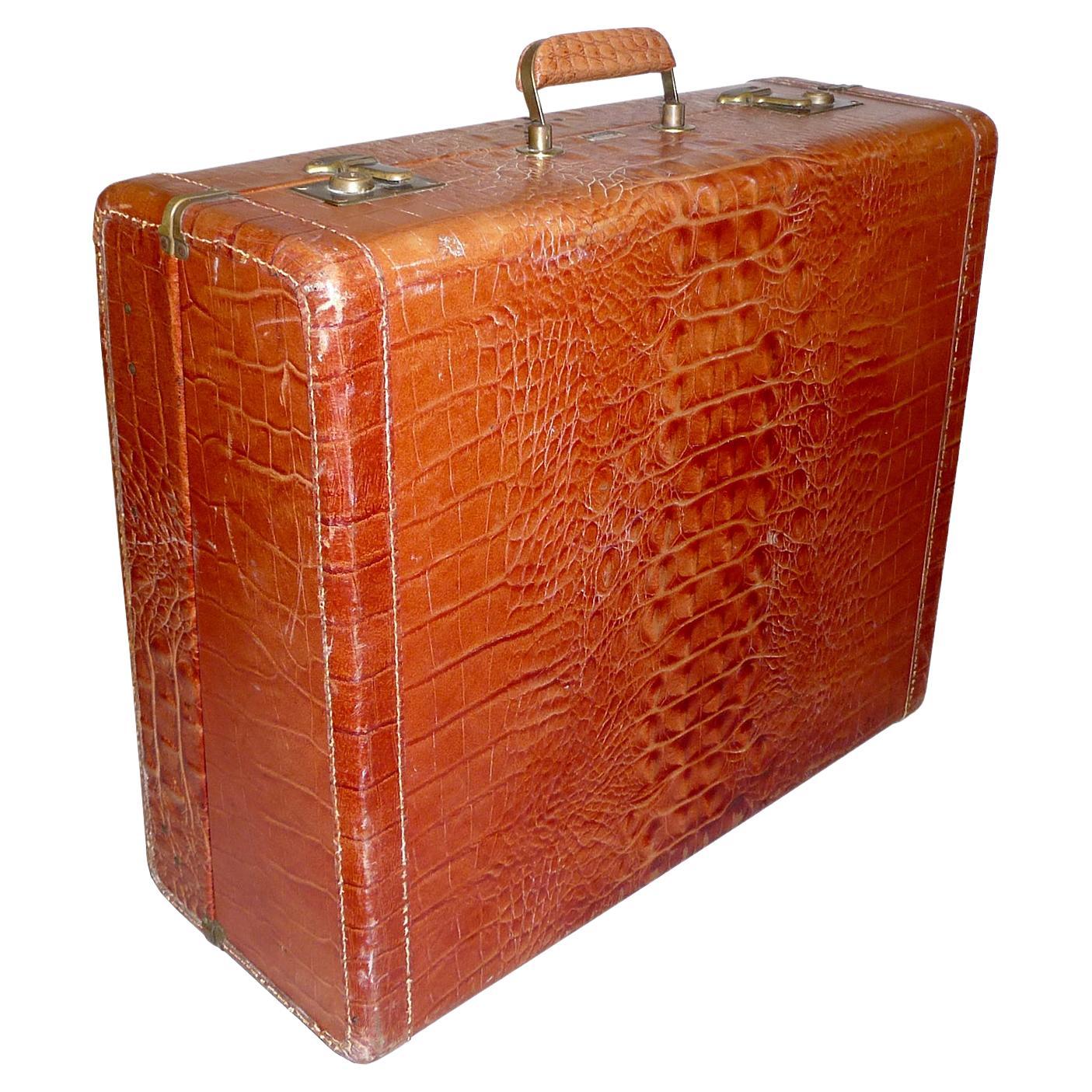 Vintage Luggage Genuine Leather in Alligator Look, Dionite, Canada, 1950s For Sale