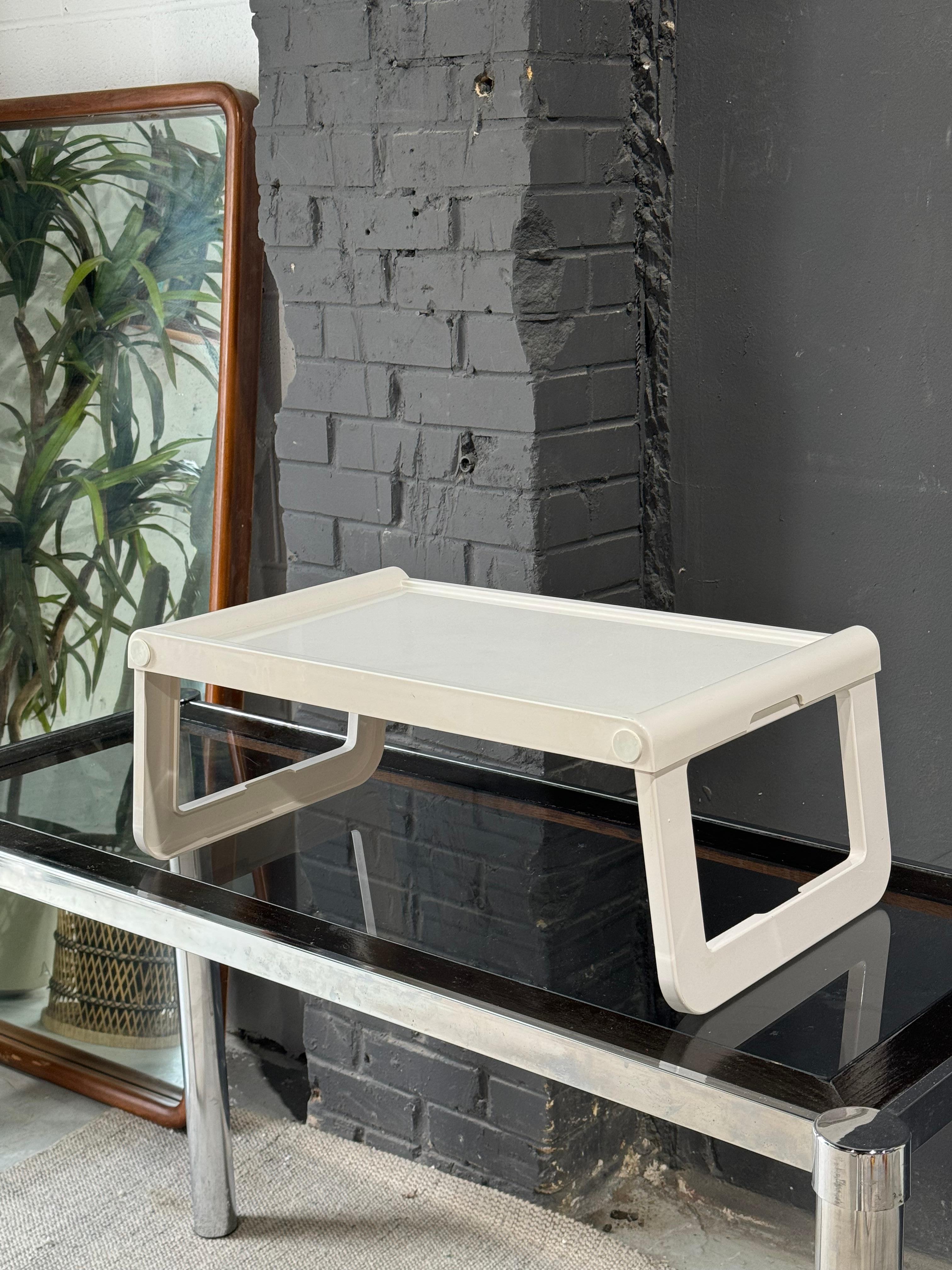 Vassoio da letto vintage Luigi Massoni per Guzzini Vassoio Letto Con Scatola Originale in vendita 6