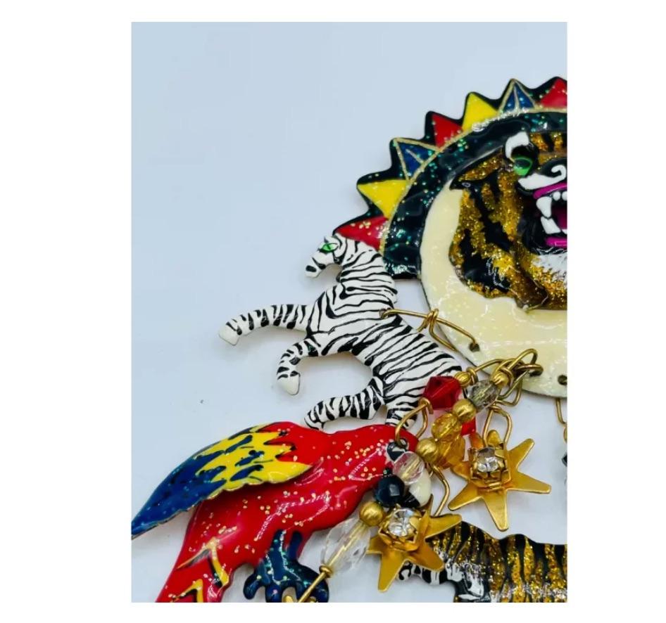 Vintage Lunch at the Ritz Animal Safari Tiger Themed Brooch/ Pendant In Good Condition For Sale In New York, NY