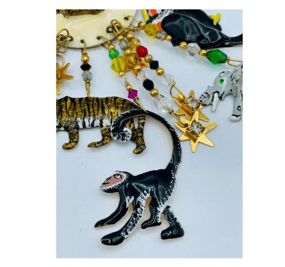 Vintage Lunch at the Ritz Animal Safari Tiger Themed Brooch/ Pendant For Sale 1