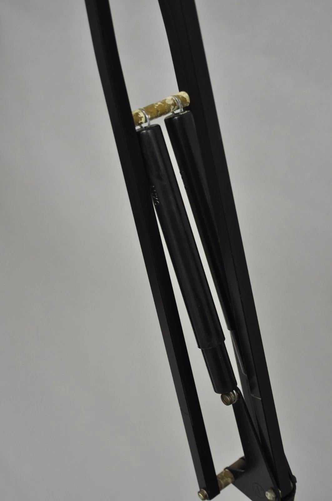 Vintage Luxo Pixar Style Mid Century Modern Articulating Drafting Floor Lamp en vente 5