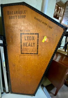 Vintage Lyon and Healy Harp Case