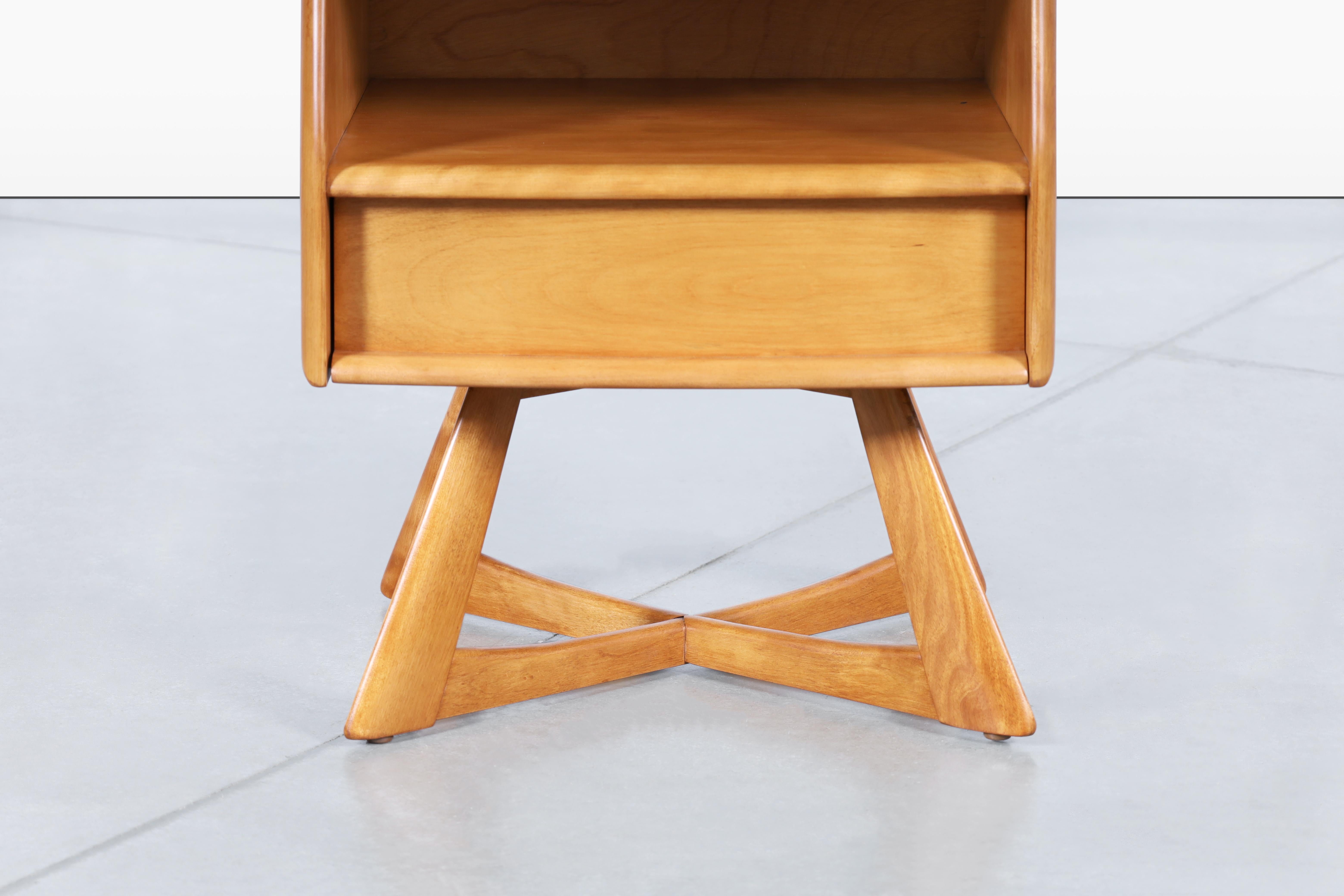 Mesillas de noche vintage M-778 de Heywood Wakefield Arce en venta